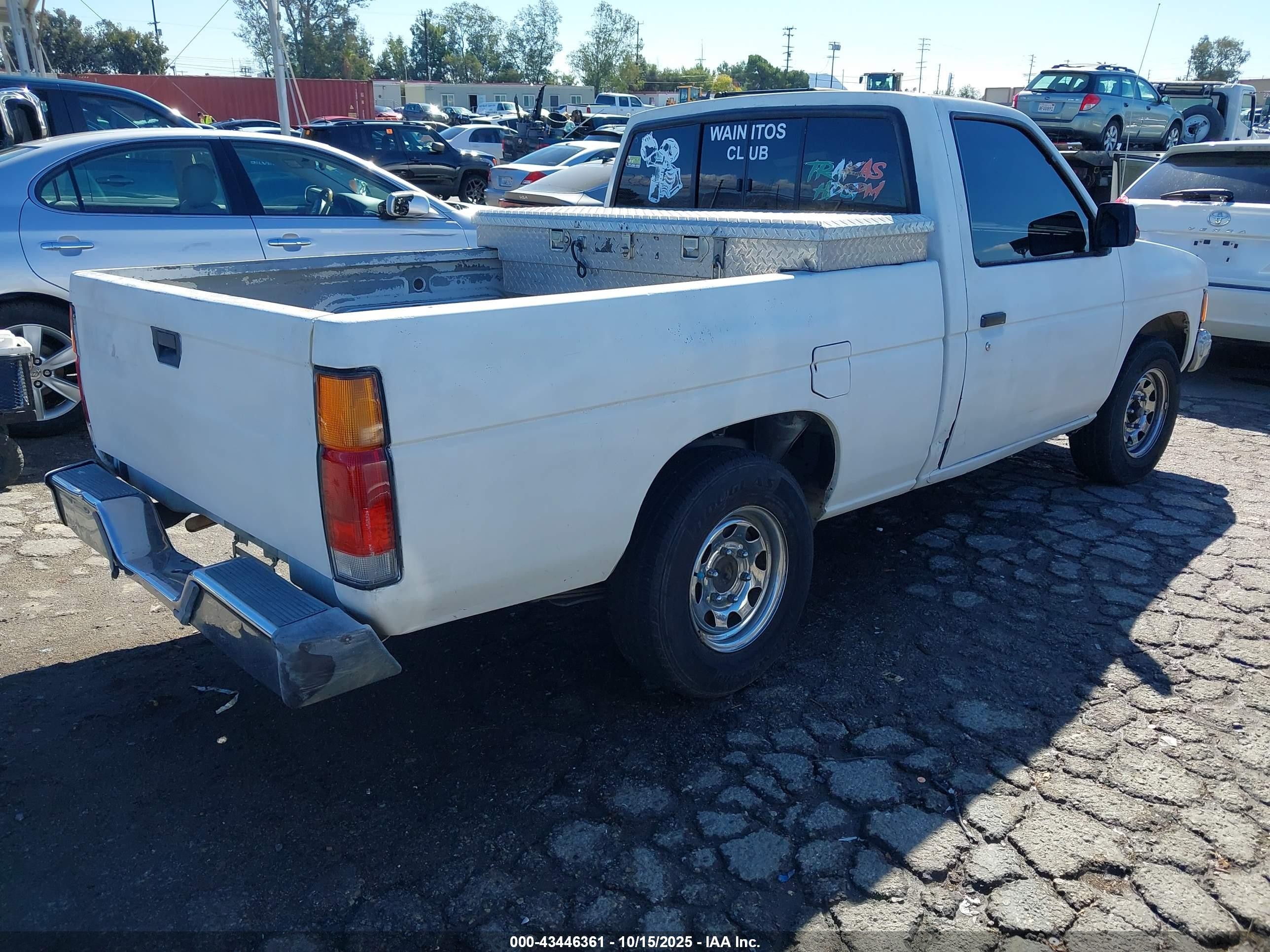 1991 Nissan Truck Short Wheelbase White vin: 1N6SD11S2MC357104