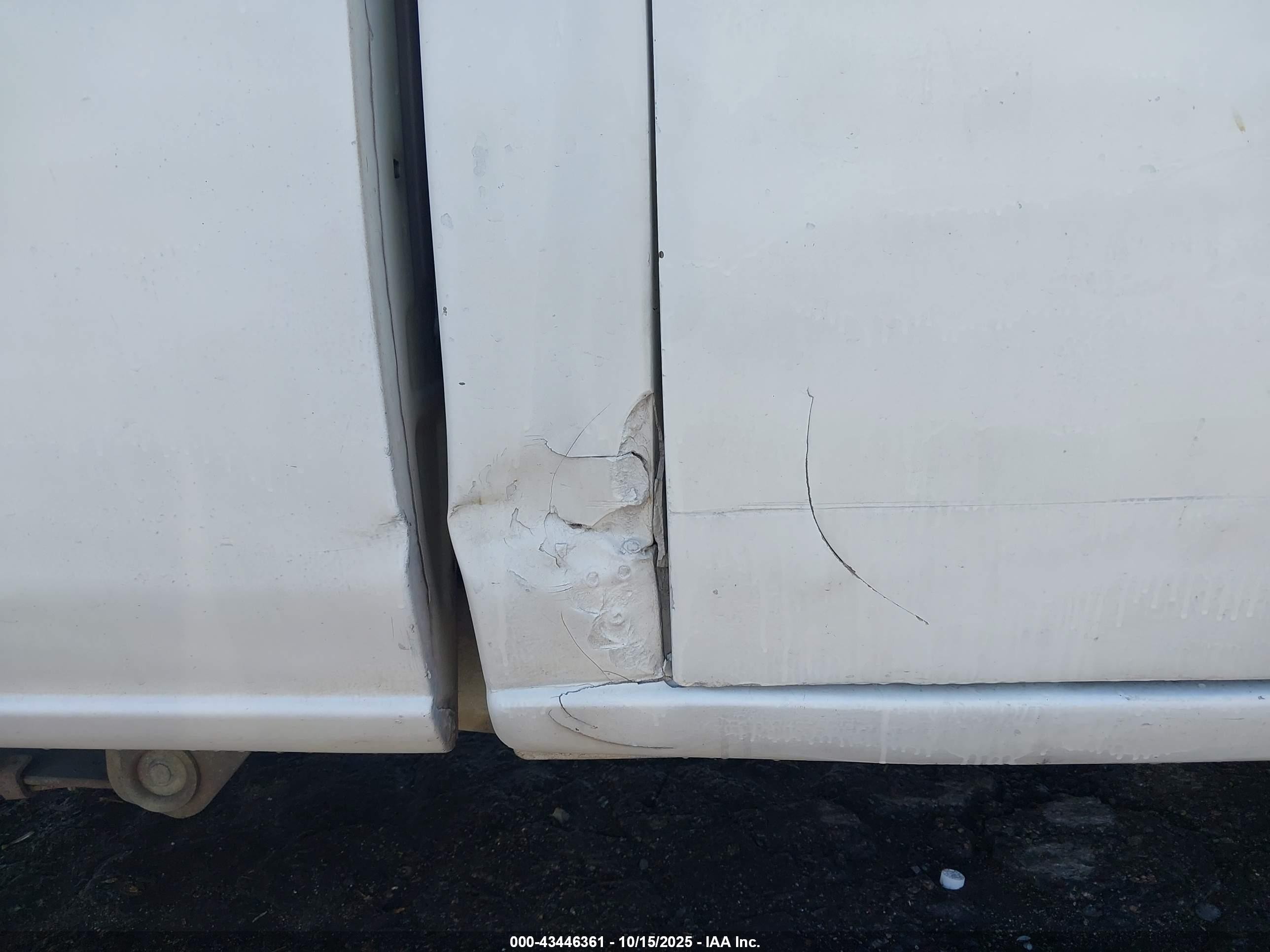 1991 Nissan Truck Short Wheelbase White vin: 1N6SD11S2MC357104
