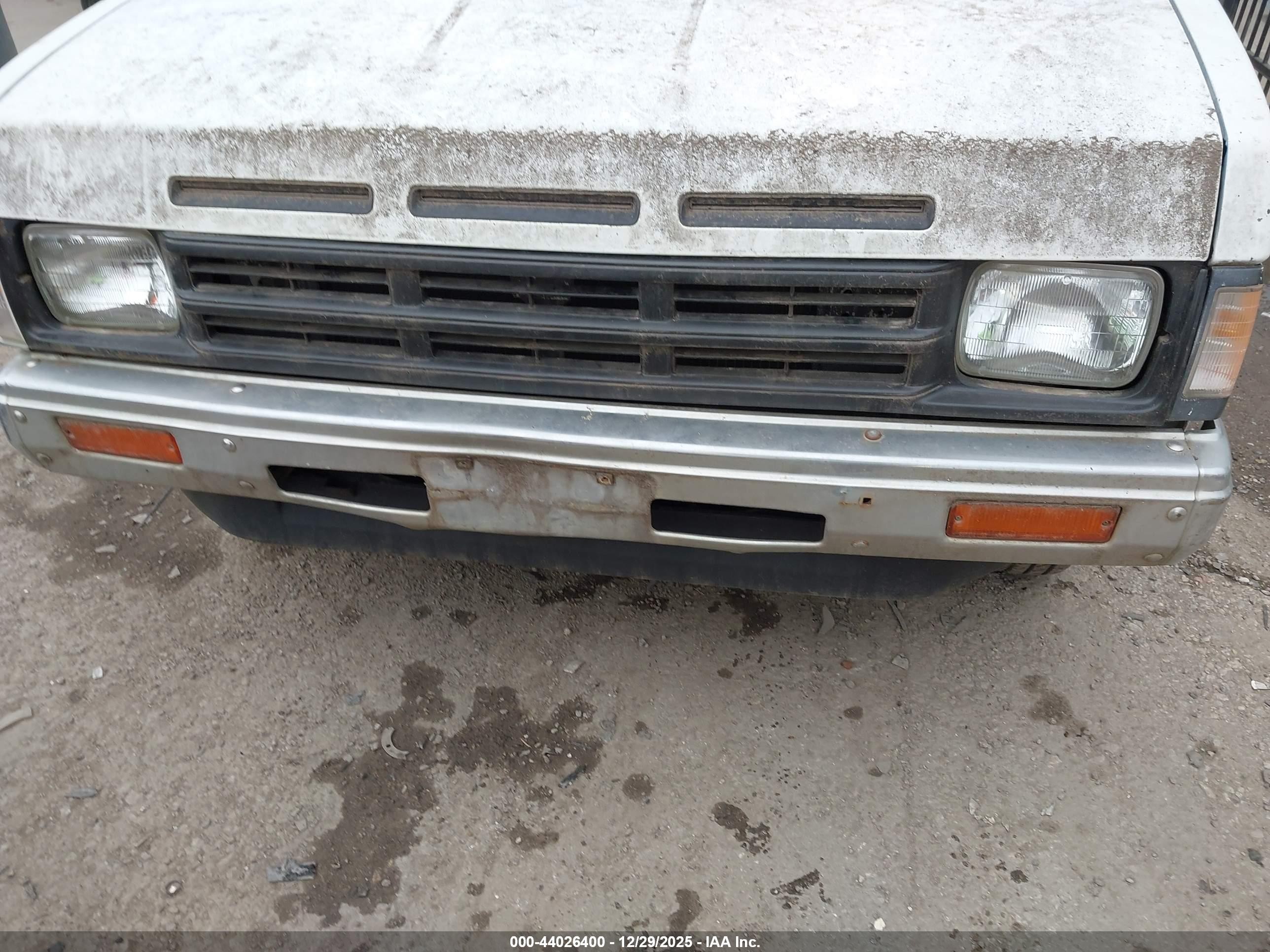 1991 Nissan Truck Short Wheelbase White vin: 1N6SD11S2MC402297