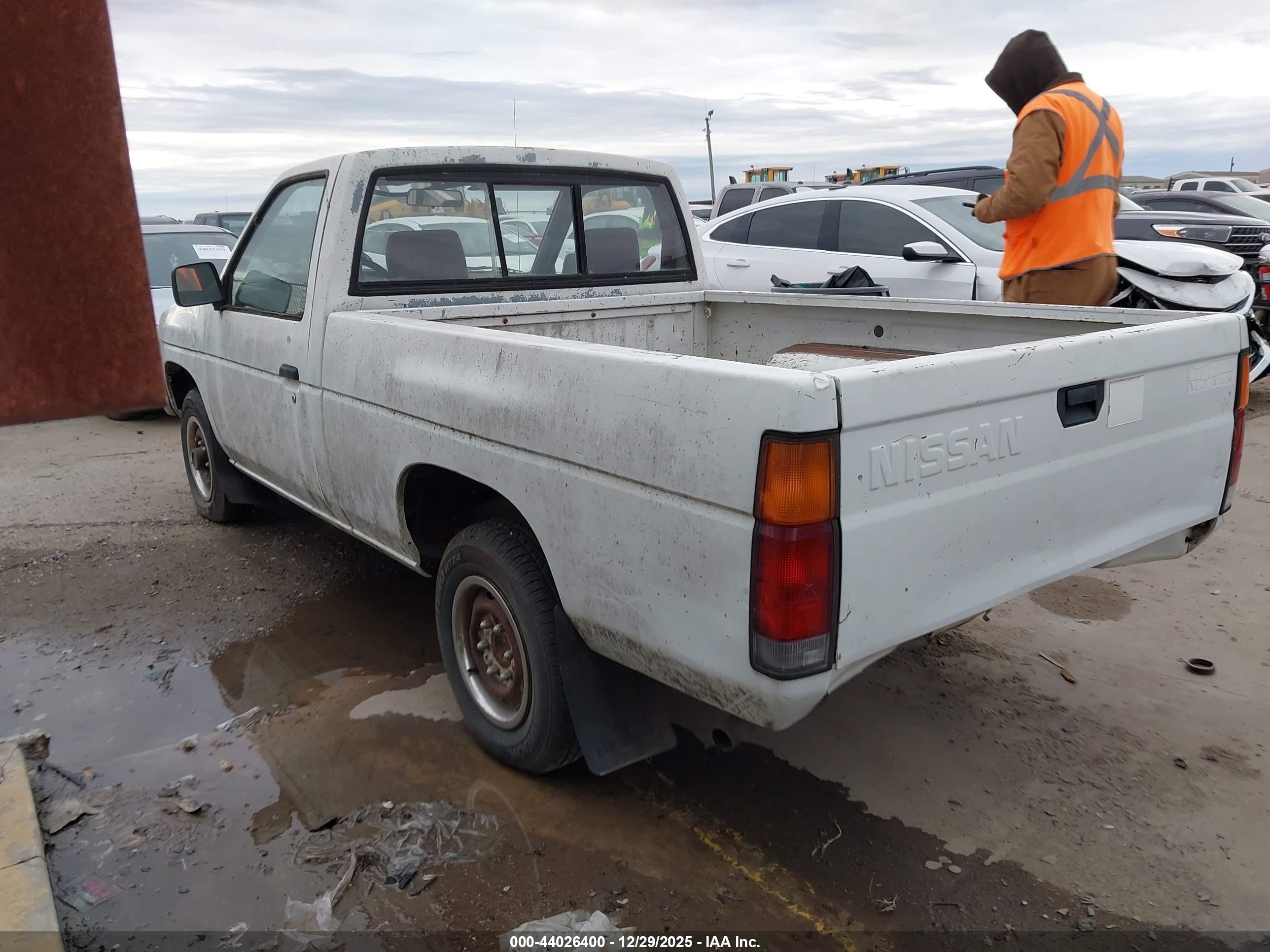 1991 Nissan Truck Short Wheelbase White vin: 1N6SD11S2MC402297