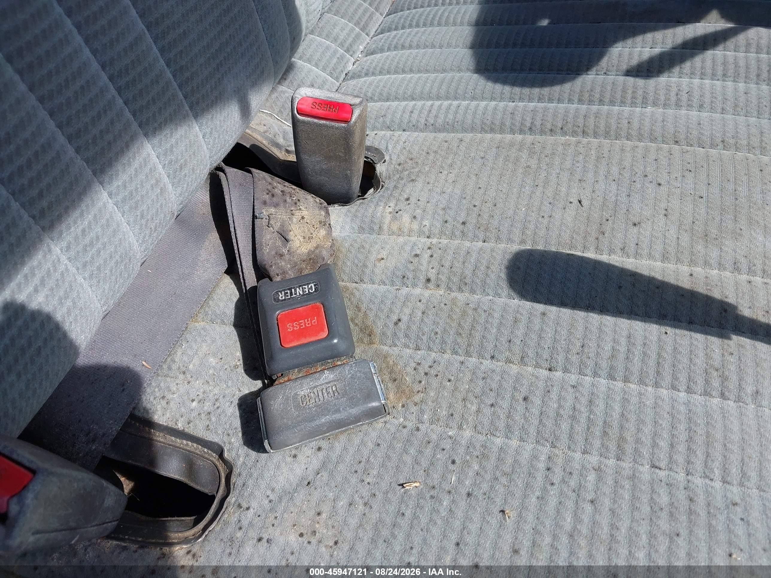 1993 Nissan Truck Short Wheelbase Gray vin: 1N6SD11S2PC396859