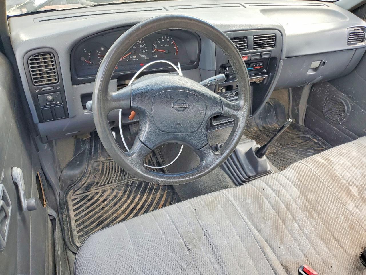 1995 Nissan Truck Base Серый vin: 1N6SD11S2SC417069