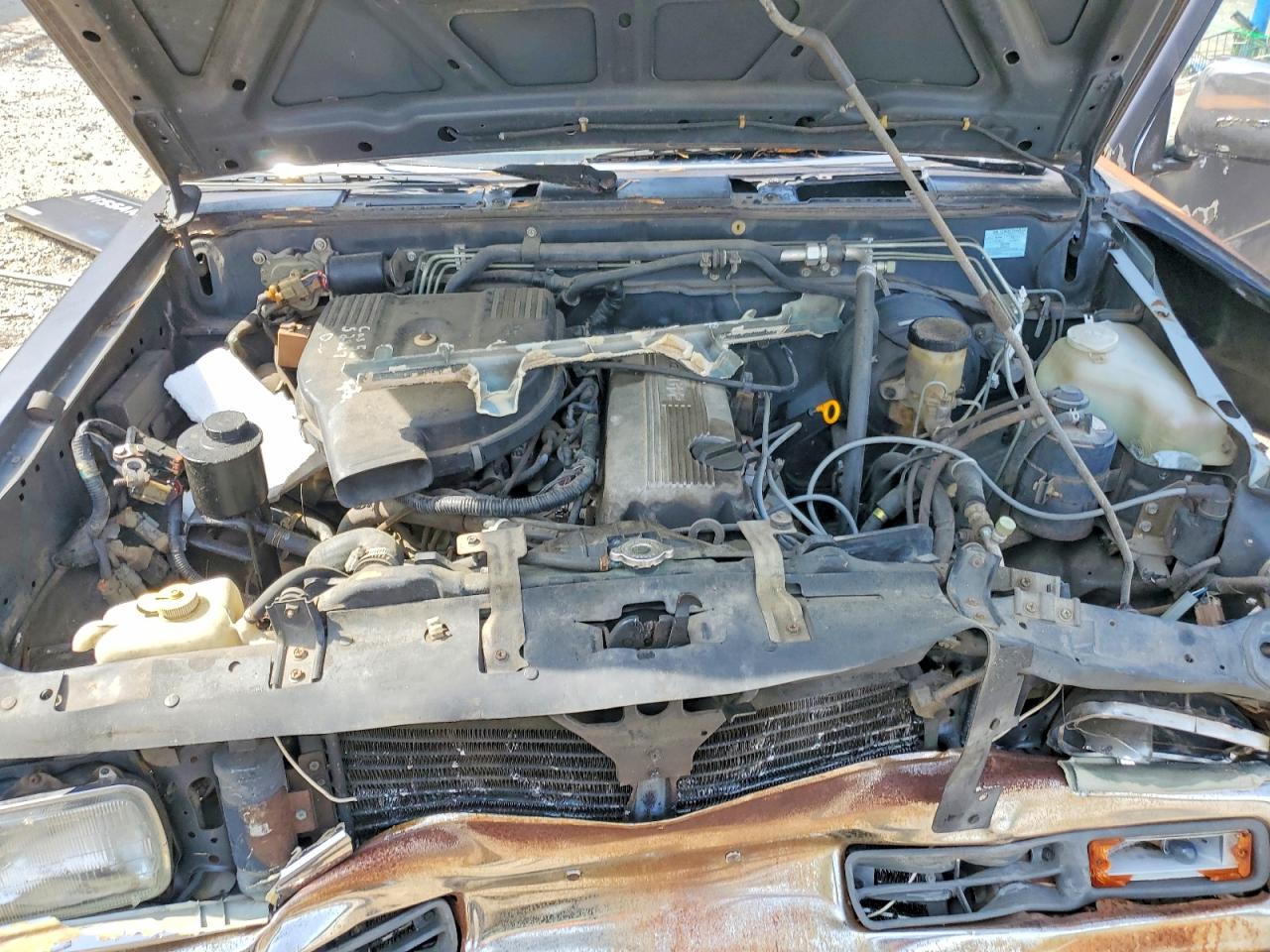 1995 Nissan Truck Base Серый vin: 1N6SD11S2SC417069