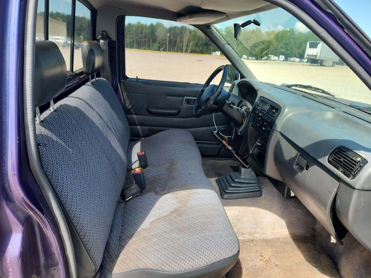 1996 Nissan Truck Base Purple vin: 1N6SD11S2TC313148