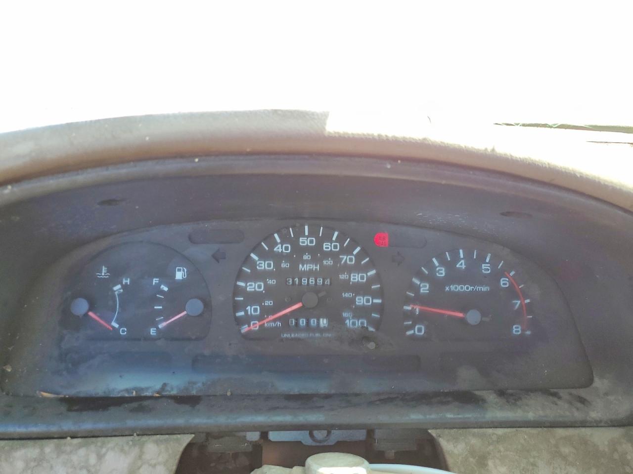 1996 Nissan Truck Base Red vin: 1N6SD11S2TC317281