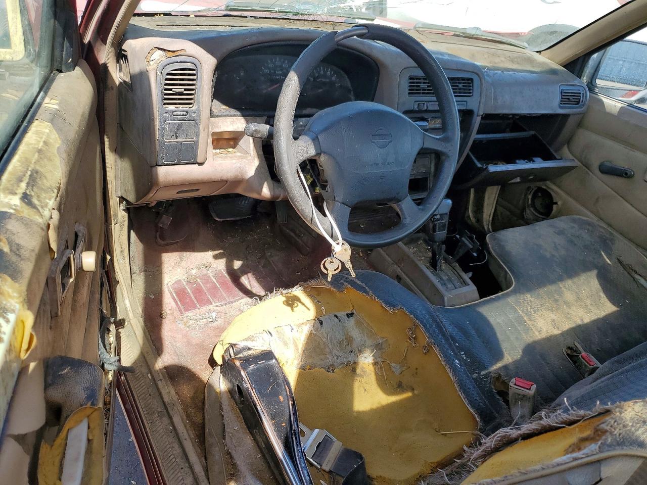 1996 Nissan Truck Base Red vin: 1N6SD11S2TC317281