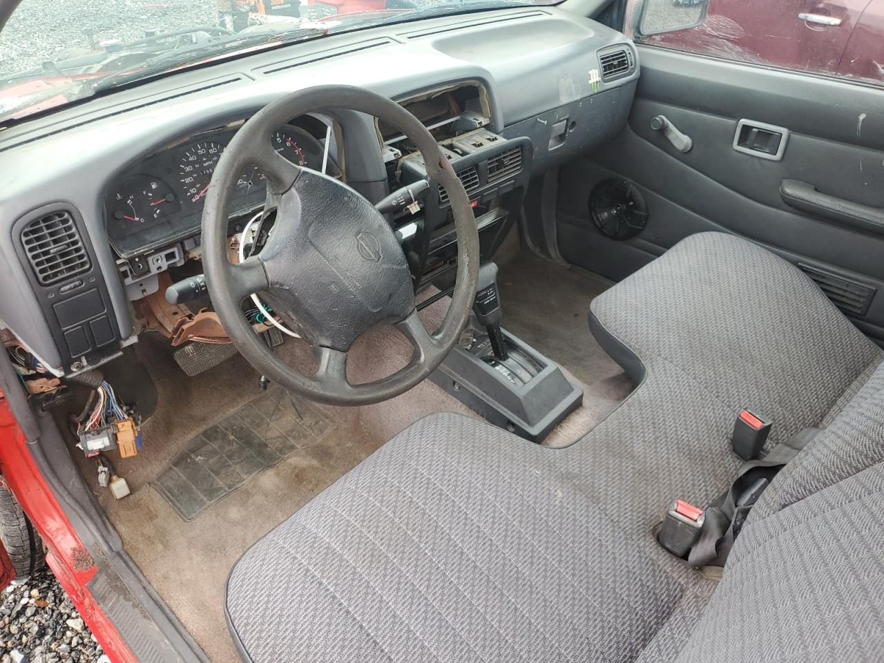 1996 Nissan Truck Base Красный vin: 1N6SD11S2TC342813
