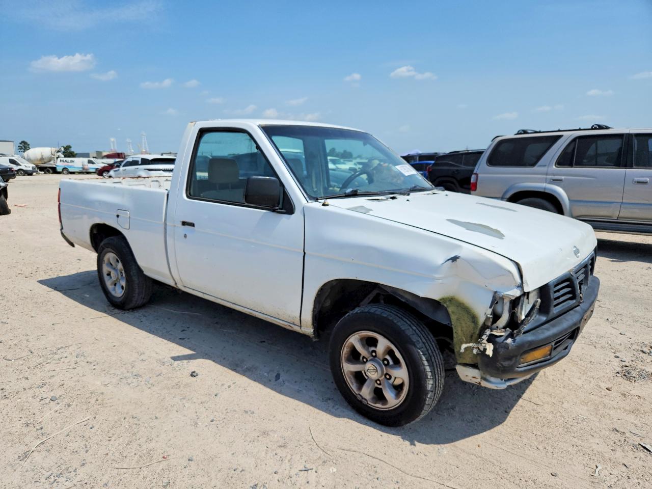 1996 Nissan Truck Base White vin: 1N6SD11S2TC382115