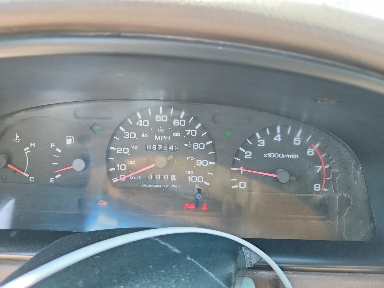 1996 Nissan Truck Base White vin: 1N6SD11S2TC382115