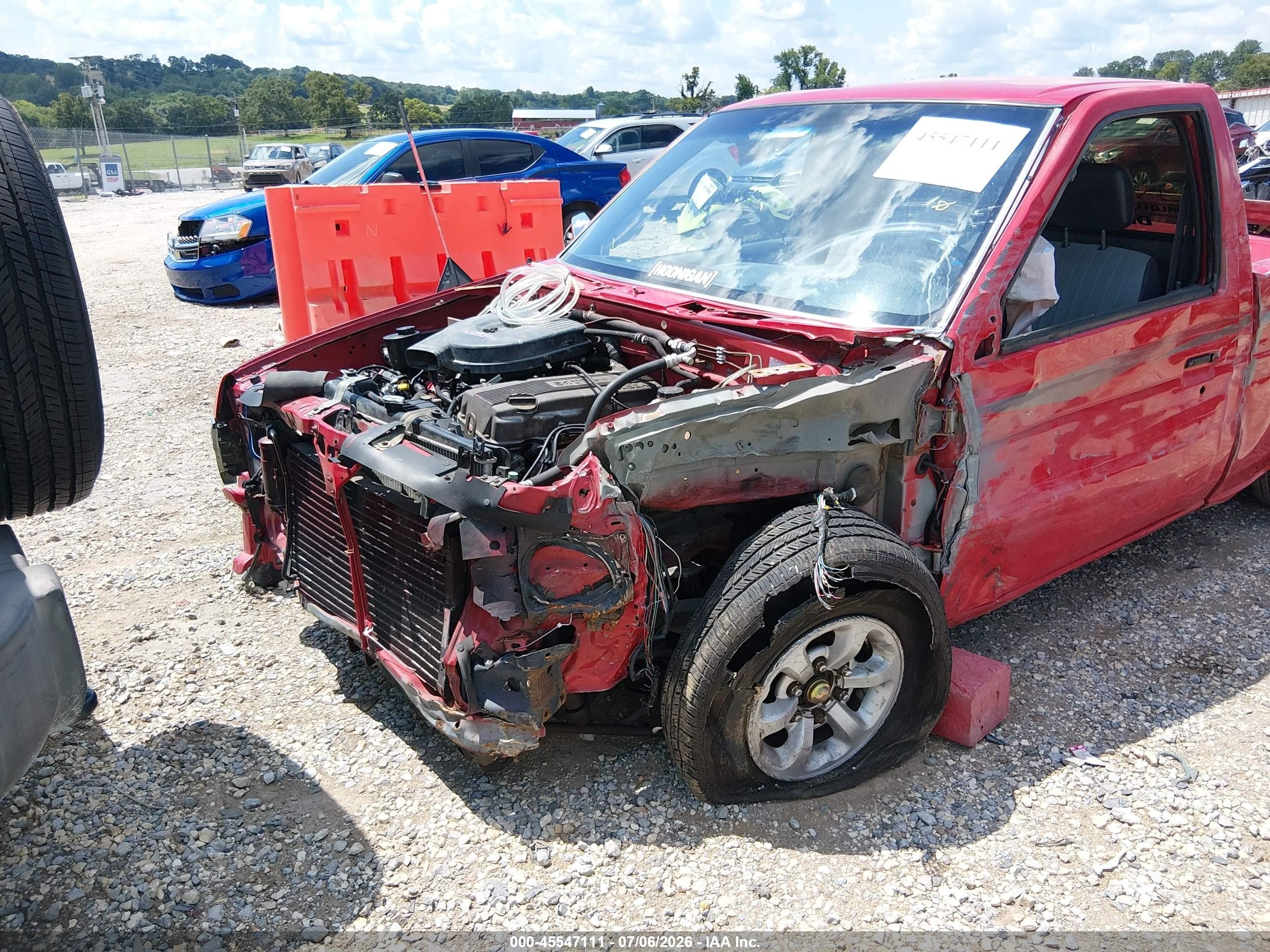 1997 Nissan 4x2 Truck Xe Red vin: 1N6SD11S2VC351479