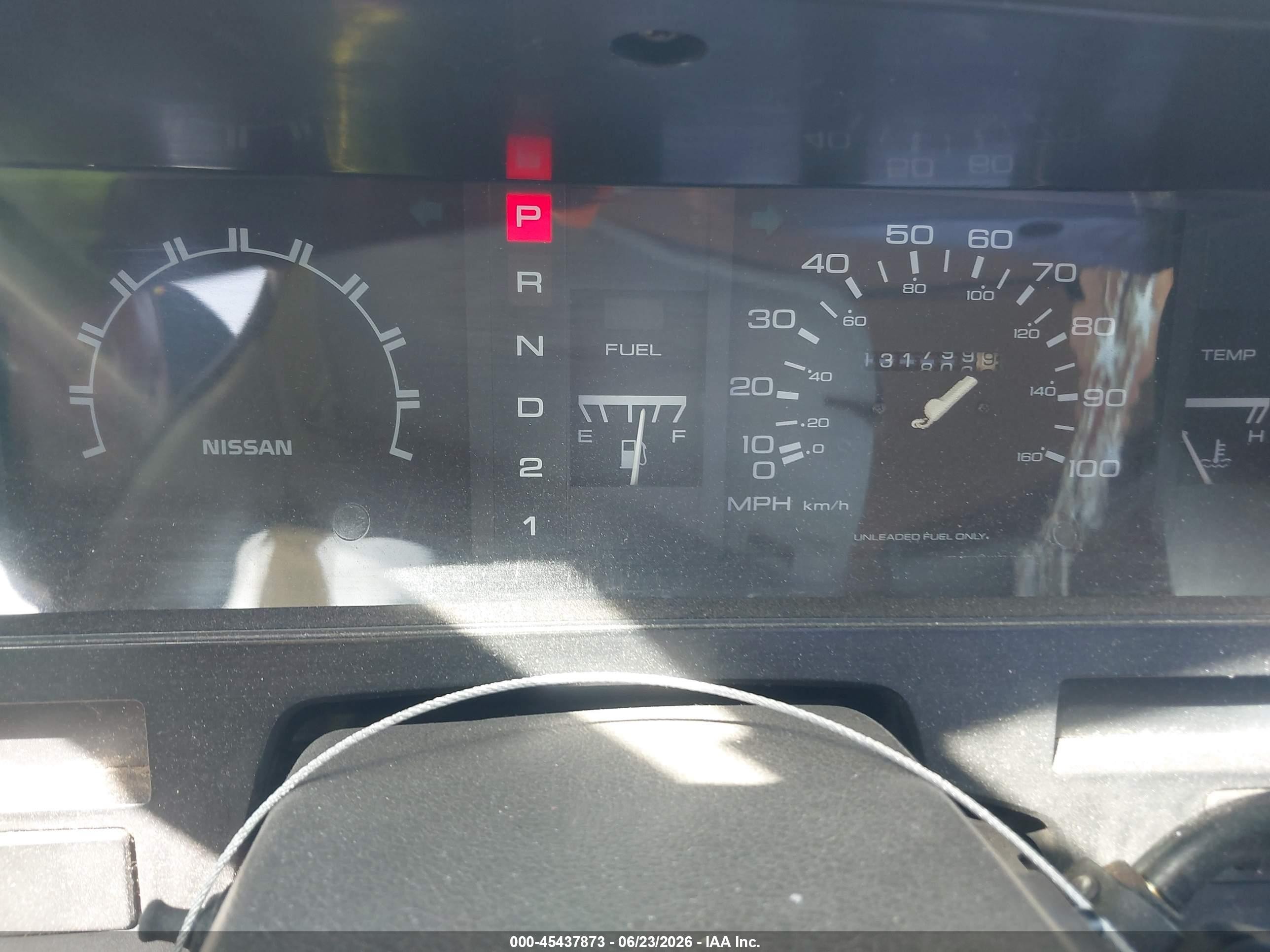 1990 Nissan D21 Short Bed Red vin: 1N6SD11S3LC347535