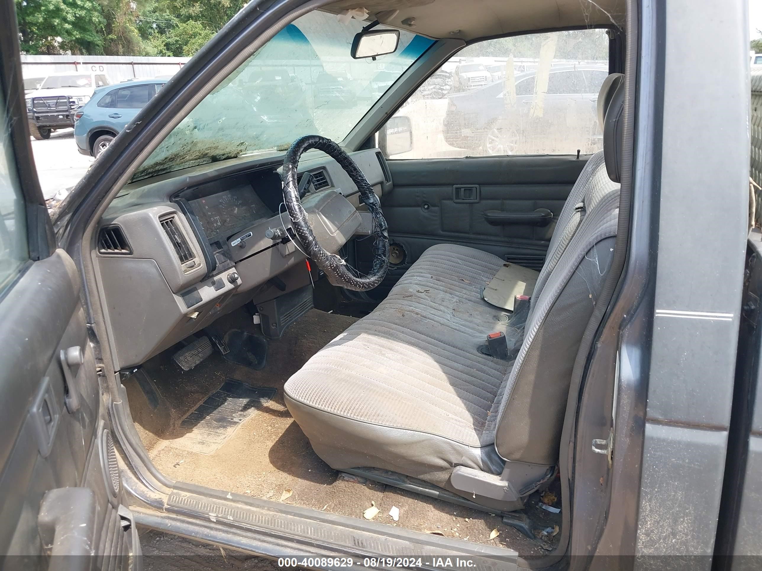 1991 Nissan Truck Short Wheelbase Серый vin: 1N6SD11S3MC397188