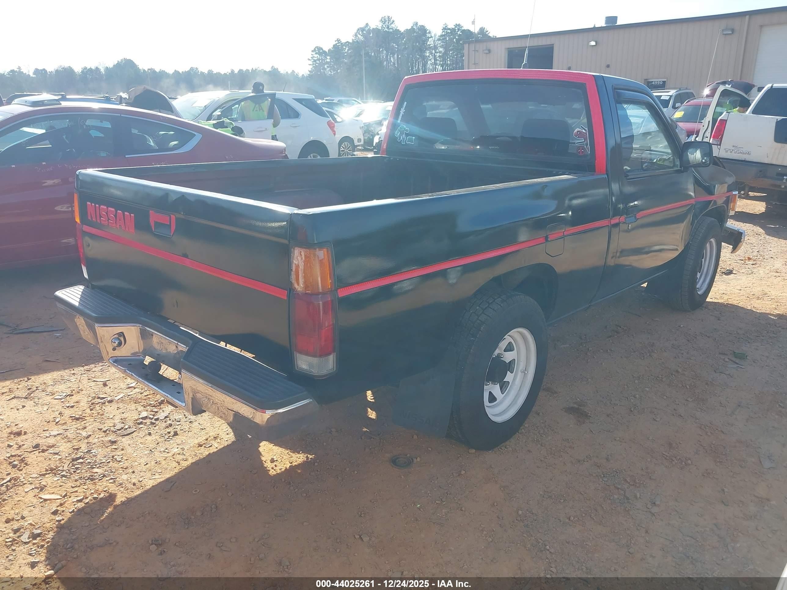 1991 Nissan Truck Short Wheelbase Черный vin: 1N6SD11S3MC412661