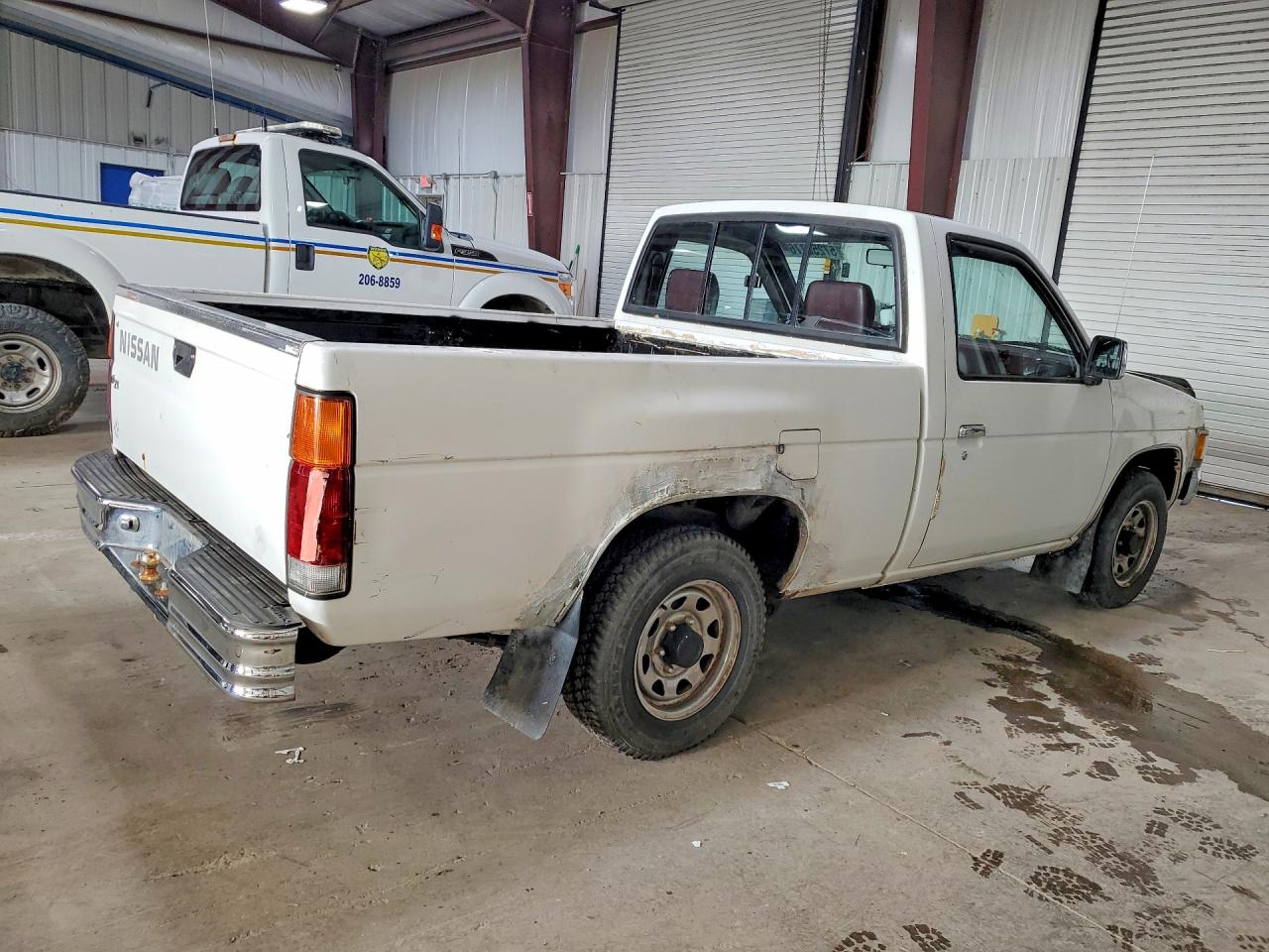 1992 Nissan Truck Short Wheelbase Белый vin: 1N6SD11S3NC304199