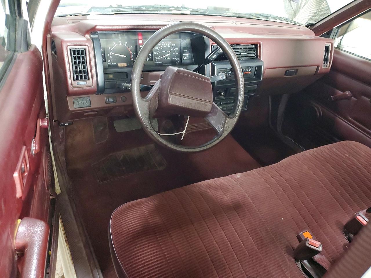 1992 Nissan Truck Short Wheelbase Белый vin: 1N6SD11S3NC304199