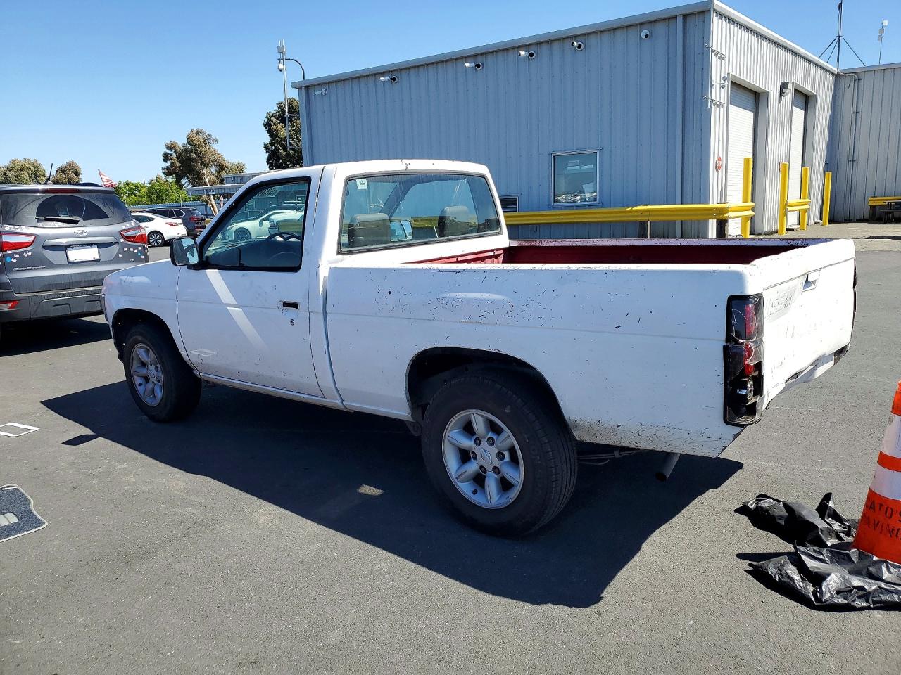 1996 Nissan Truck Base White vin: 1N6SD11S3TC377540