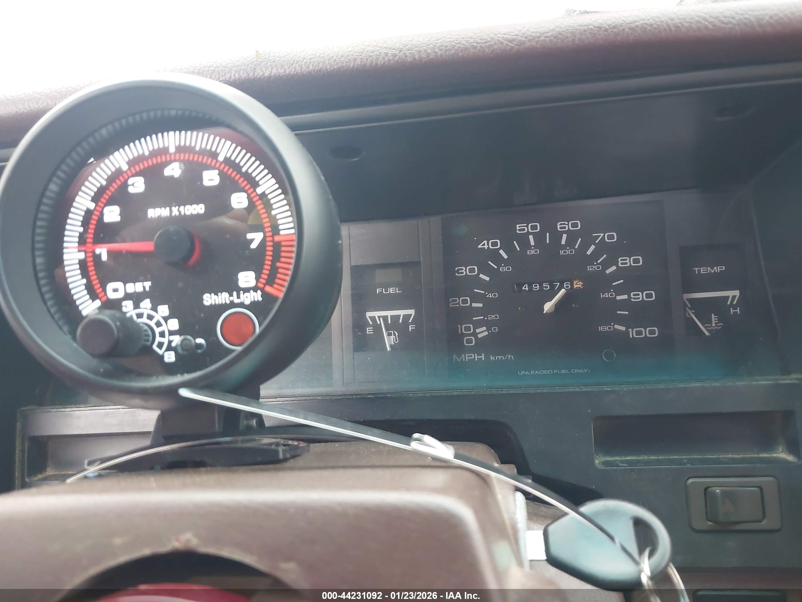 1990 Nissan D21 Short Bed Gray vin: 1N6SD11S4LC349827