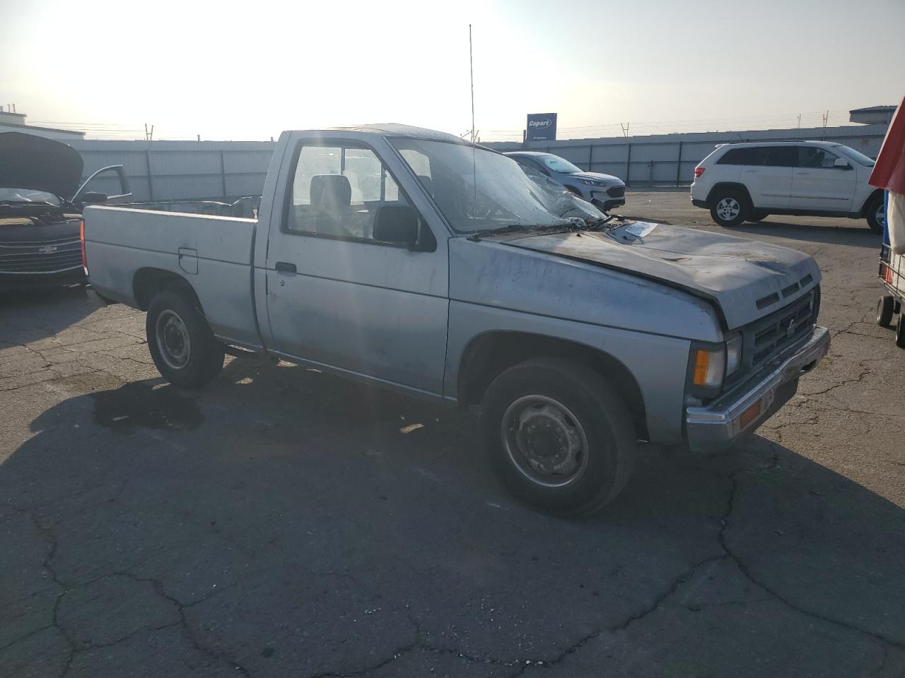 1991 Nissan Truck Short Wheelbase Silver vin: 1N6SD11S4MC306509