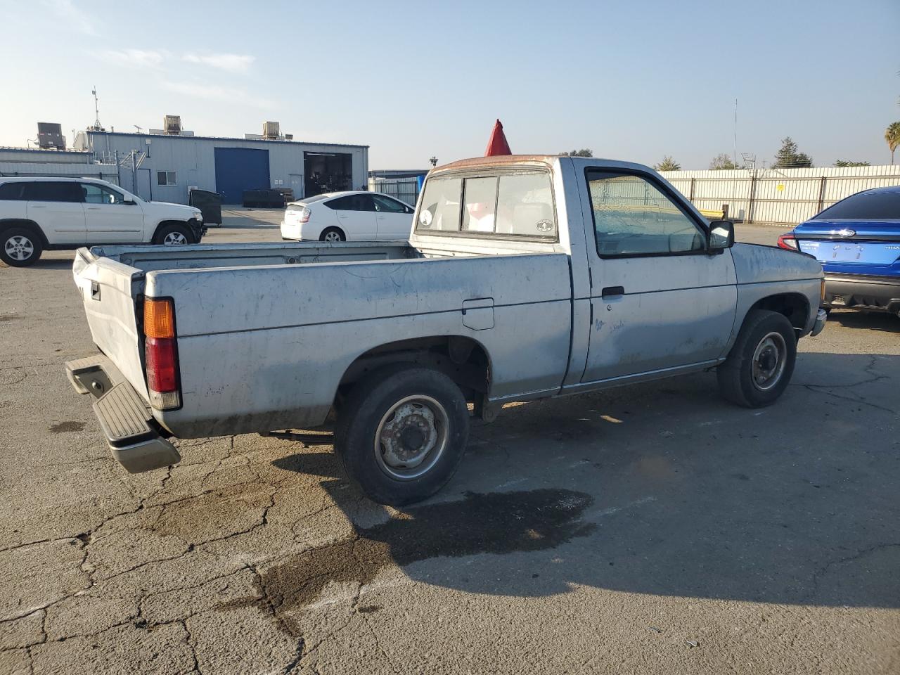 1991 Nissan Truck Short Wheelbase Silver vin: 1N6SD11S4MC306509