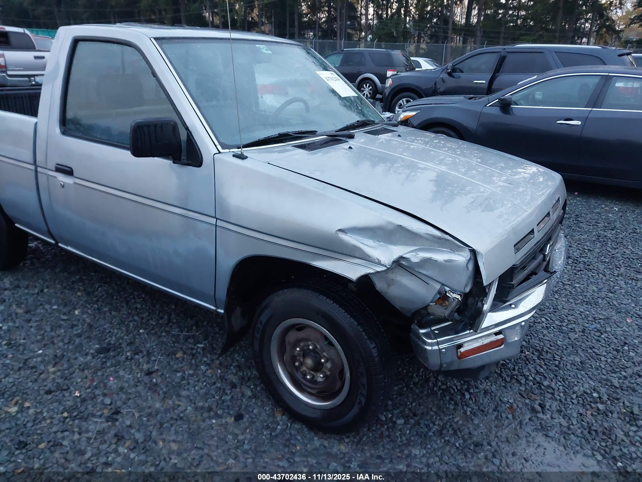 1991 Nissan Truck Short Wheelbase Light Blue vin: 1N6SD11S4MC327229