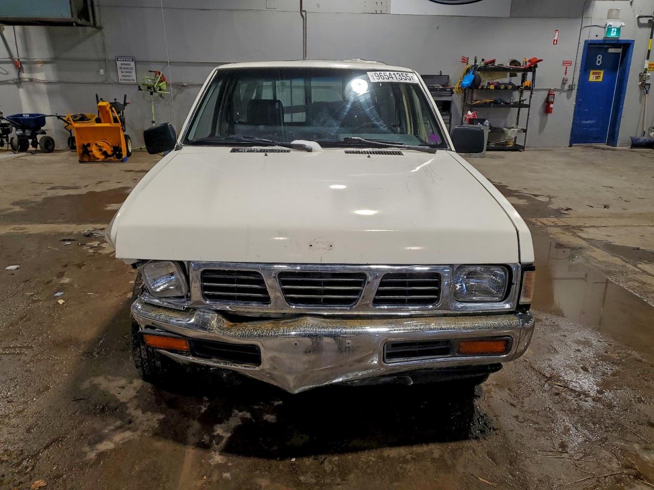 1993 Nissan Truck Short Wheelbase Белый vin: 1N6SD11S4PC326540