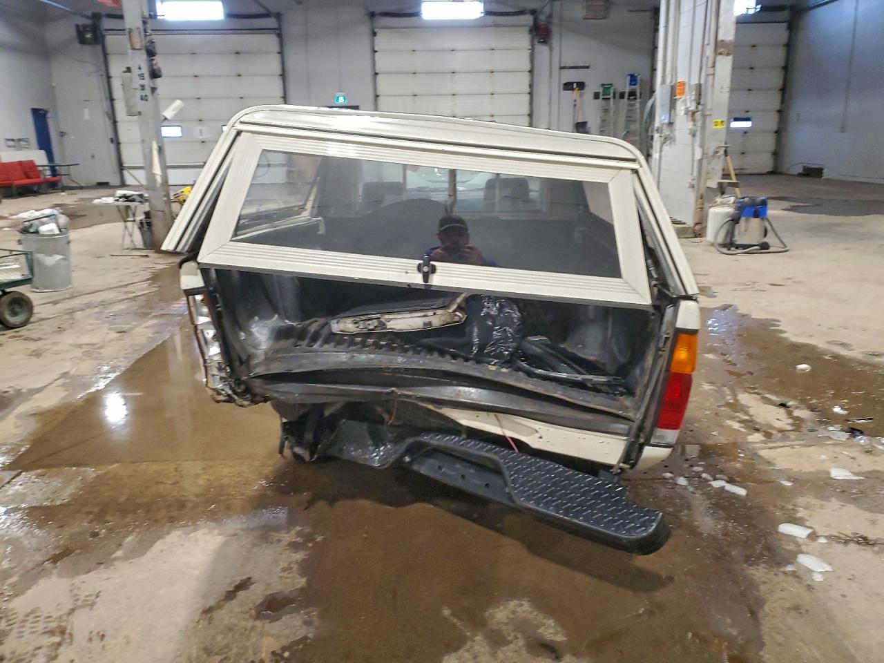 1993 Nissan Truck Short Wheelbase Белый vin: 1N6SD11S4PC326540