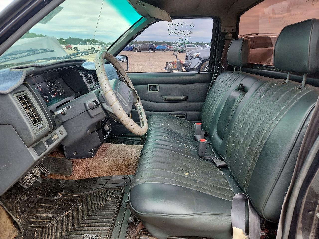 1993 Nissan Truck Short Wheelbase Gray vin: 1N6SD11S4PC342494