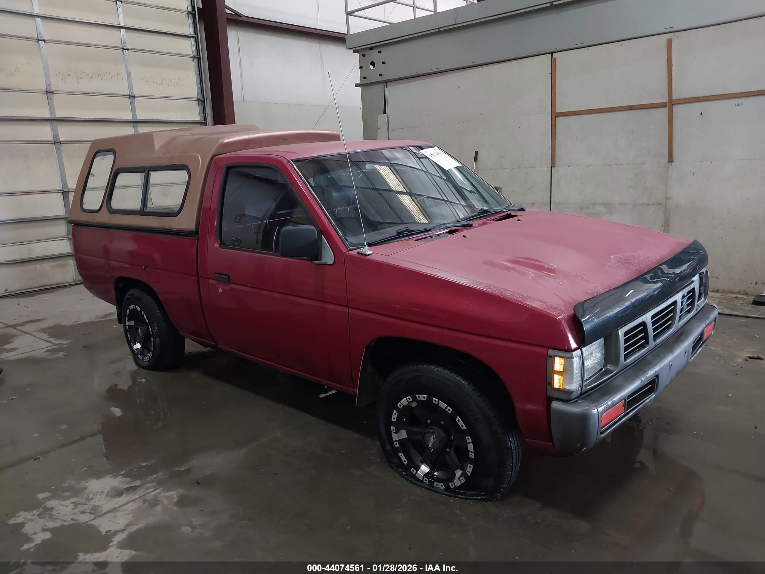 1993 Nissan Truck Short Wheelbase Красный vin: 1N6SD11S4PC368318