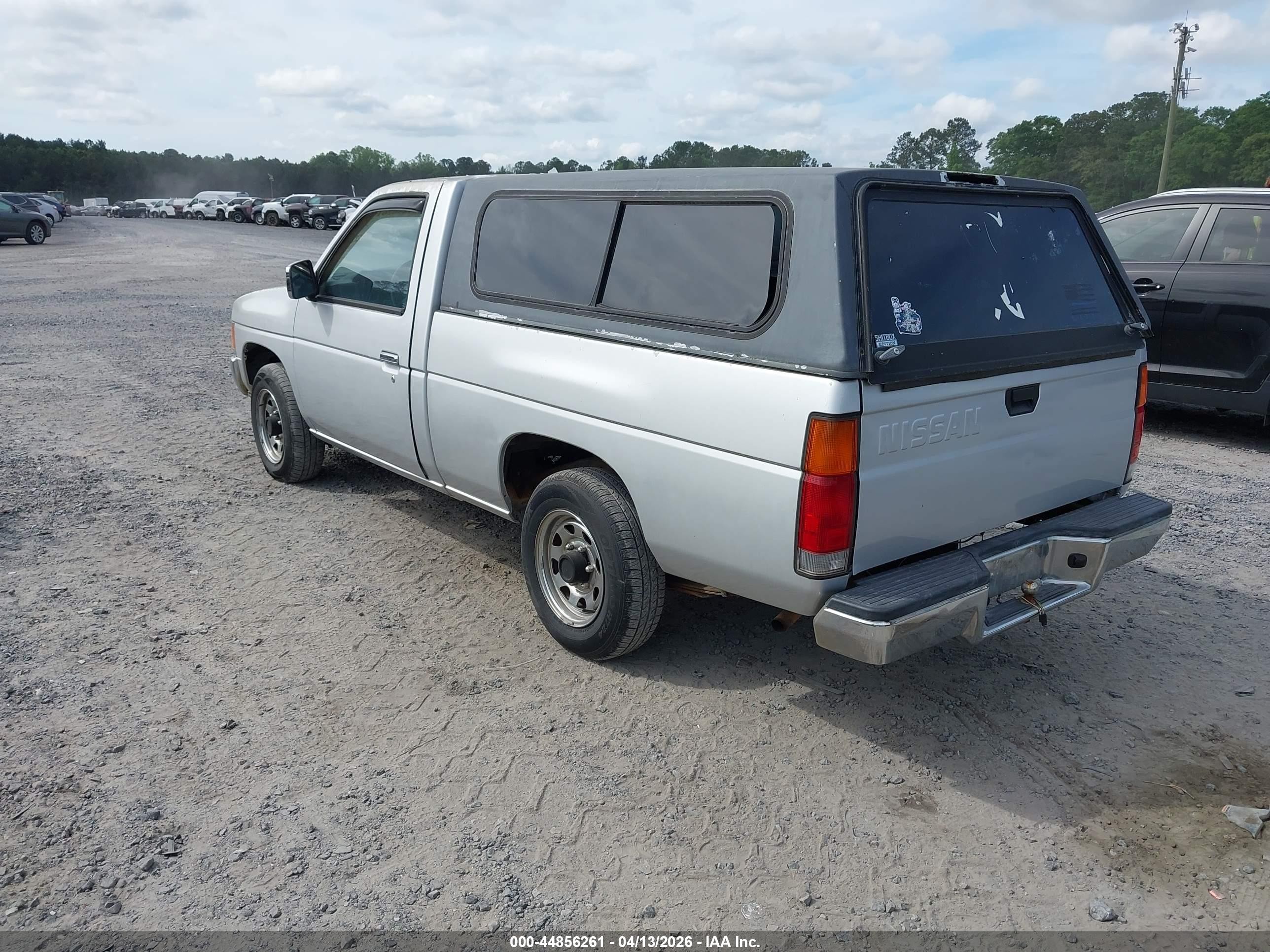 1993 Nissan Truck Short Wheelbase Silver vin: 1N6SD11S4PC373597