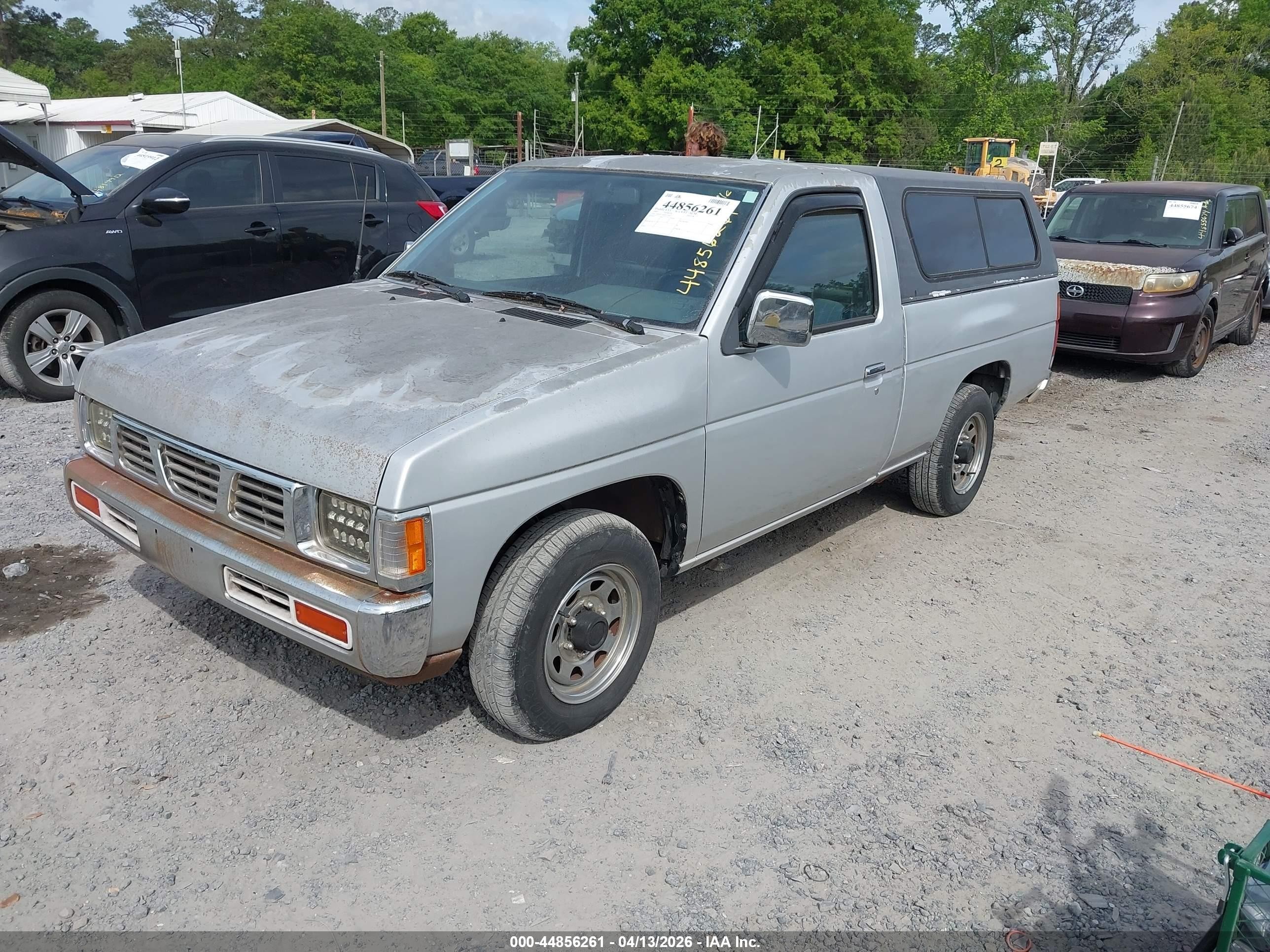 1993 Nissan Truck Short Wheelbase Silver vin: 1N6SD11S4PC373597
