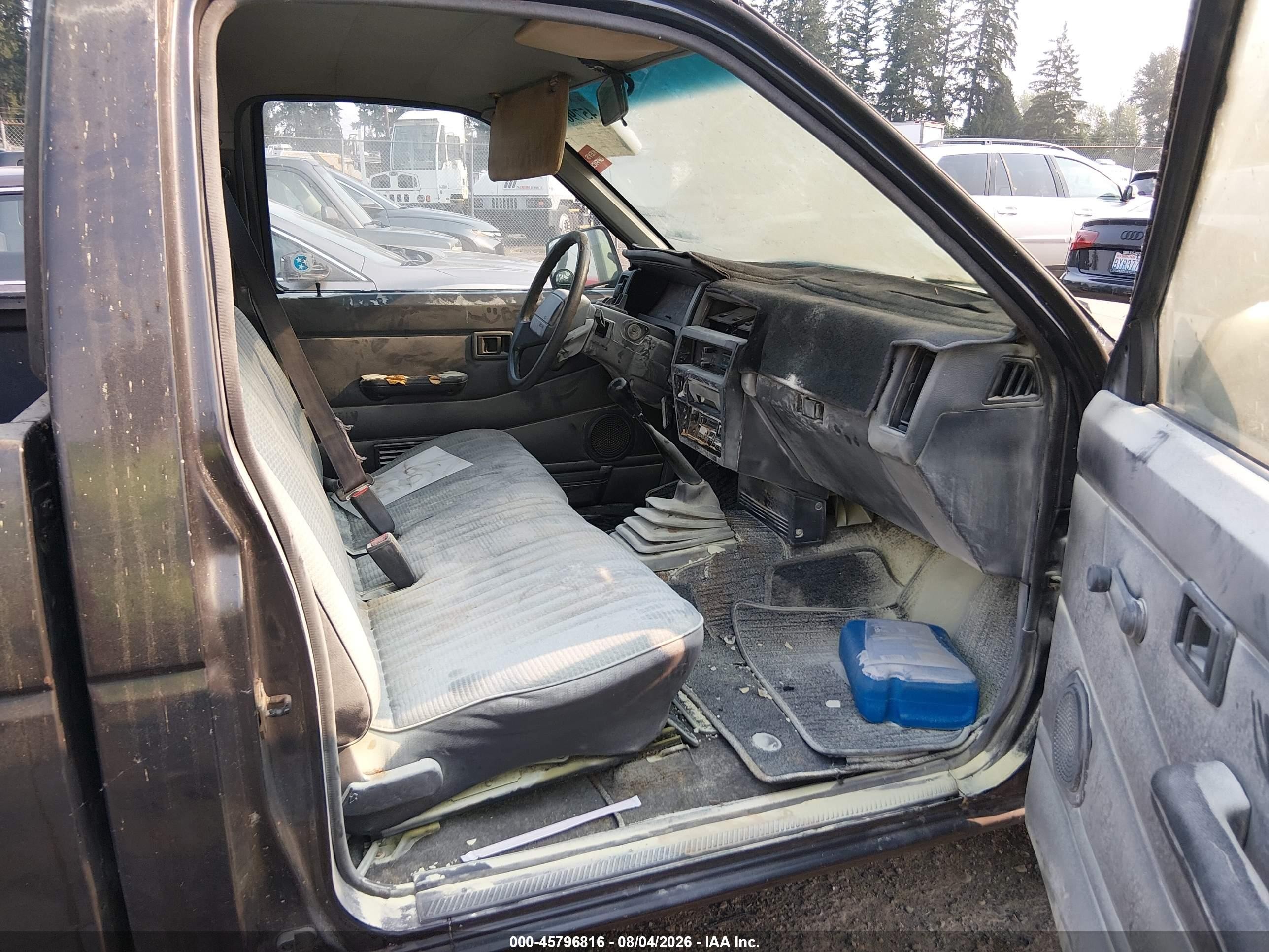 1993 Nissan Truck Short Wheelbase Gray vin: 1N6SD11S4PC408770