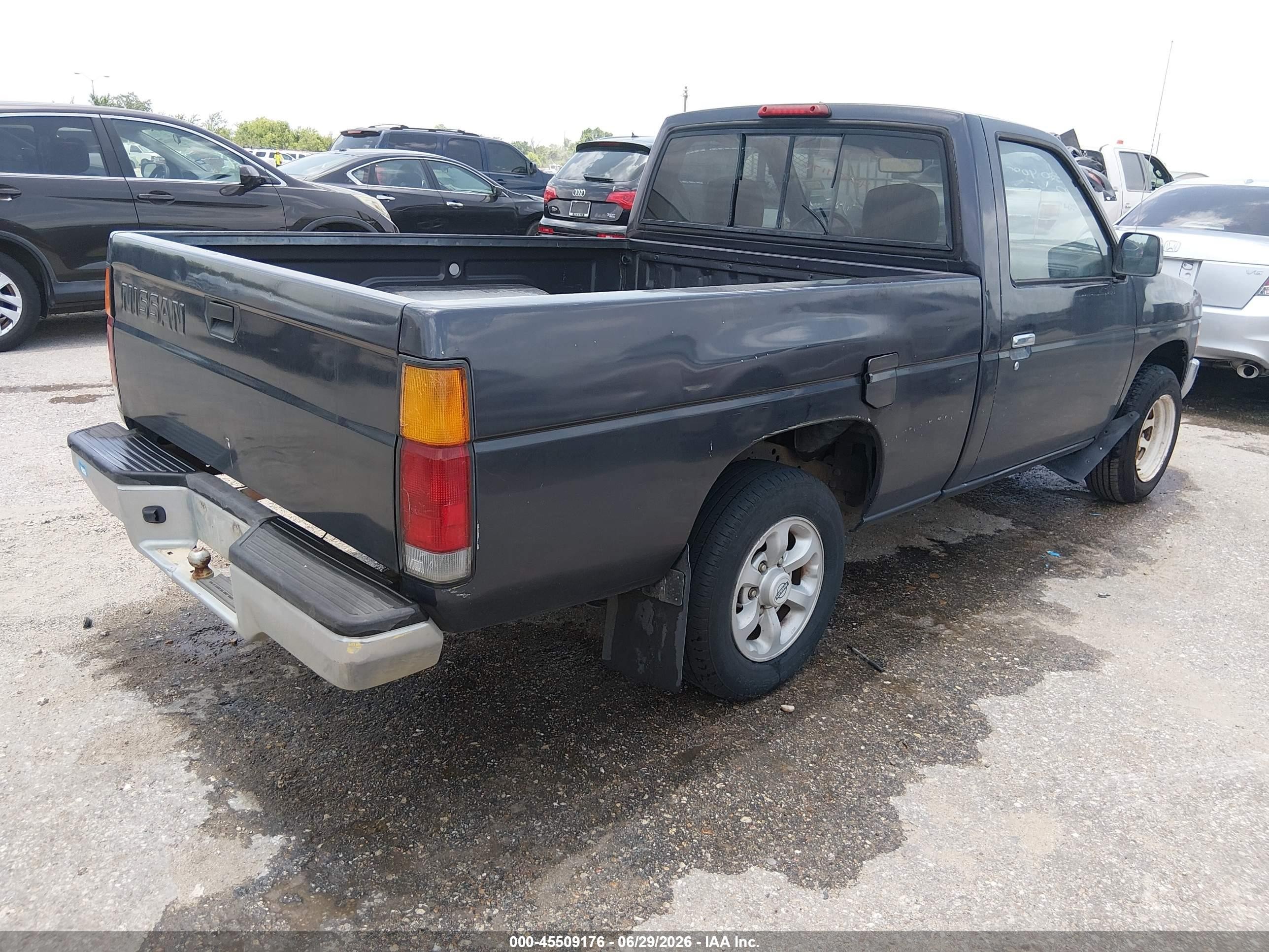 1996 Nissan Truck Xe Black vin: 1N6SD11S4TC320456