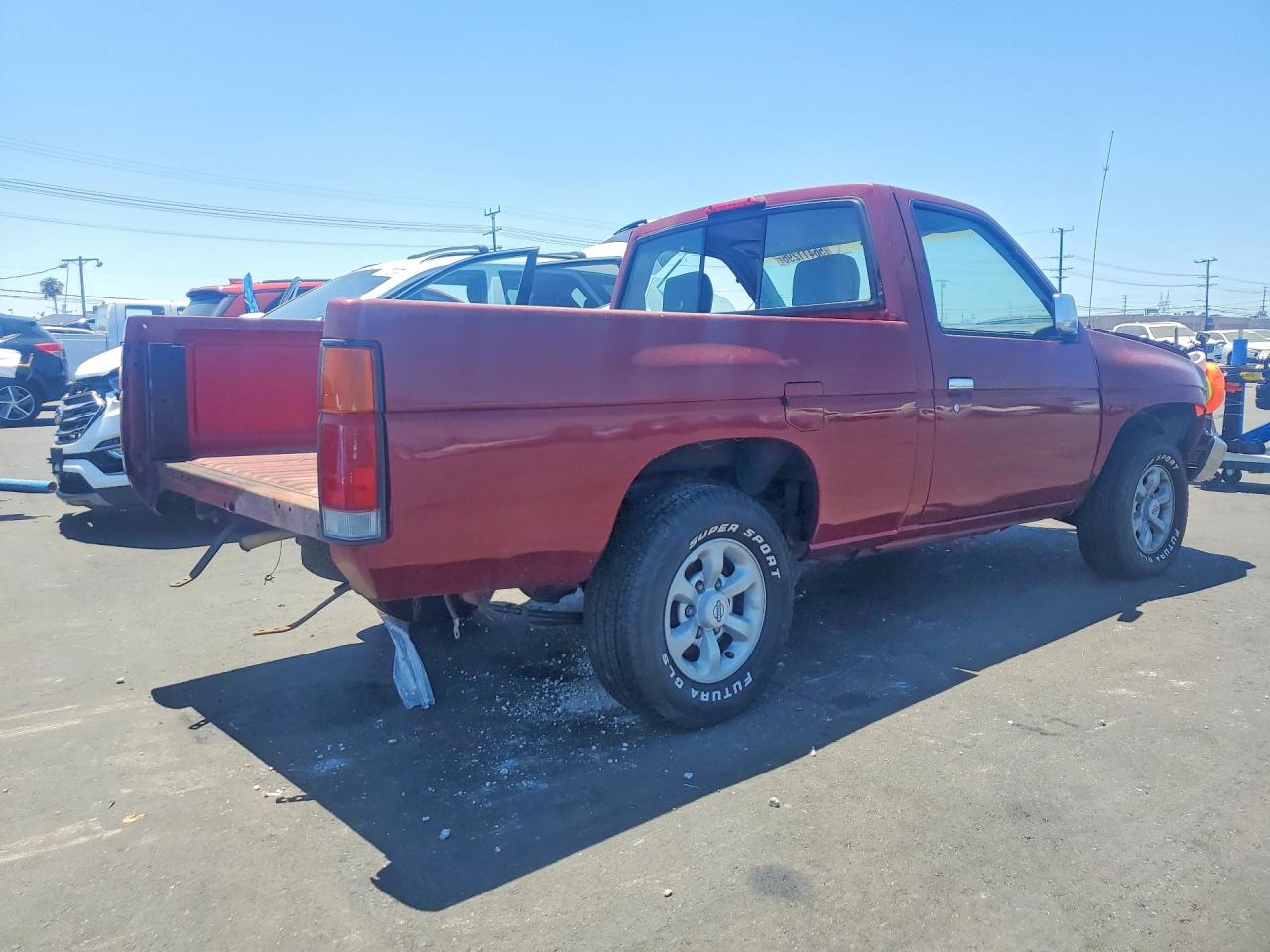 1996 Nissan Truck Base Red vin: 1N6SD11S4TC389860