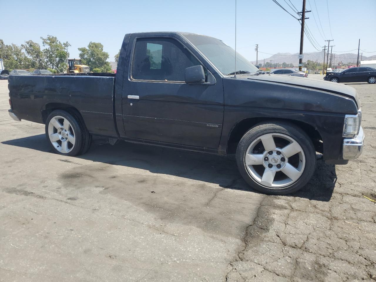 1990 Nissan D21 Short Bed Black vin: 1N6SD11S5LC350520