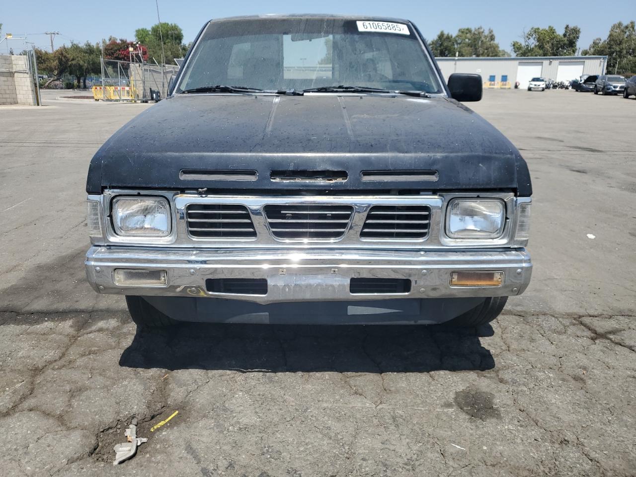 1990 Nissan D21 Short Bed Black vin: 1N6SD11S5LC350520