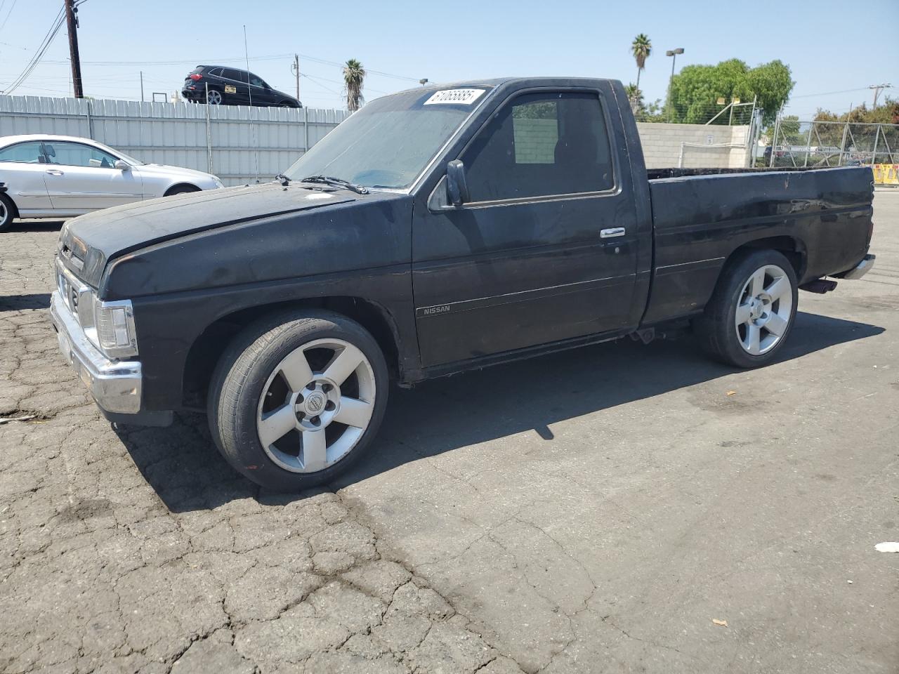 1990 Nissan D21 Short Bed Black vin: 1N6SD11S5LC350520