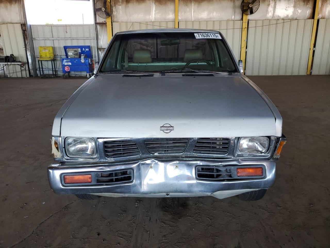 1997 Nissan Truck Base Серебряный vin: 1N6SD11S5VC359382