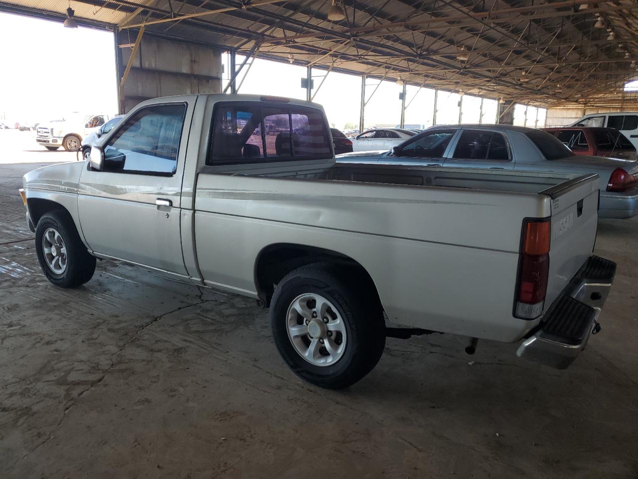 1997 Nissan Truck Base Серебряный vin: 1N6SD11S5VC359382