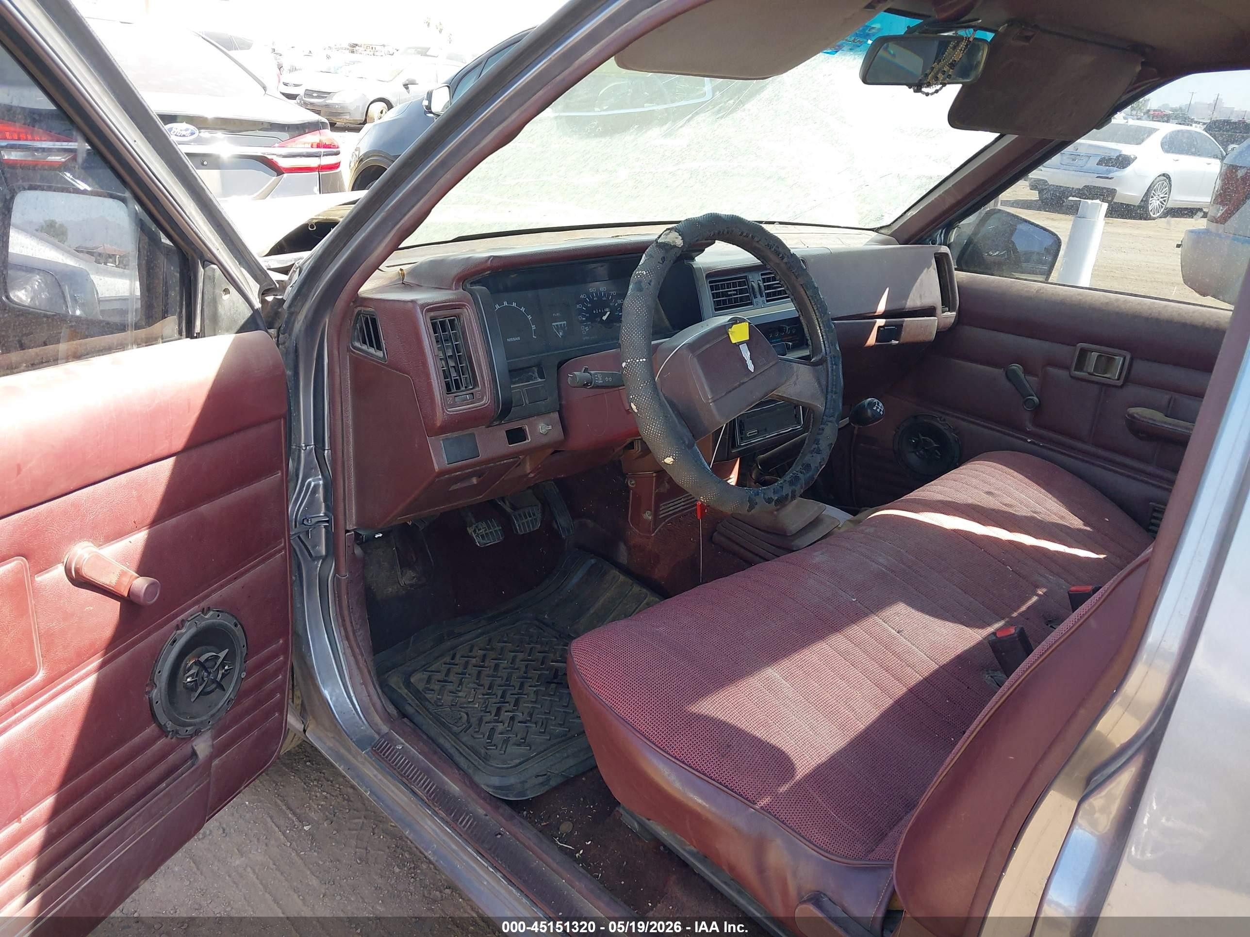 1990 Nissan D21 Short Bed Темно-бордовый vin: 1N6SD11S6LC323309