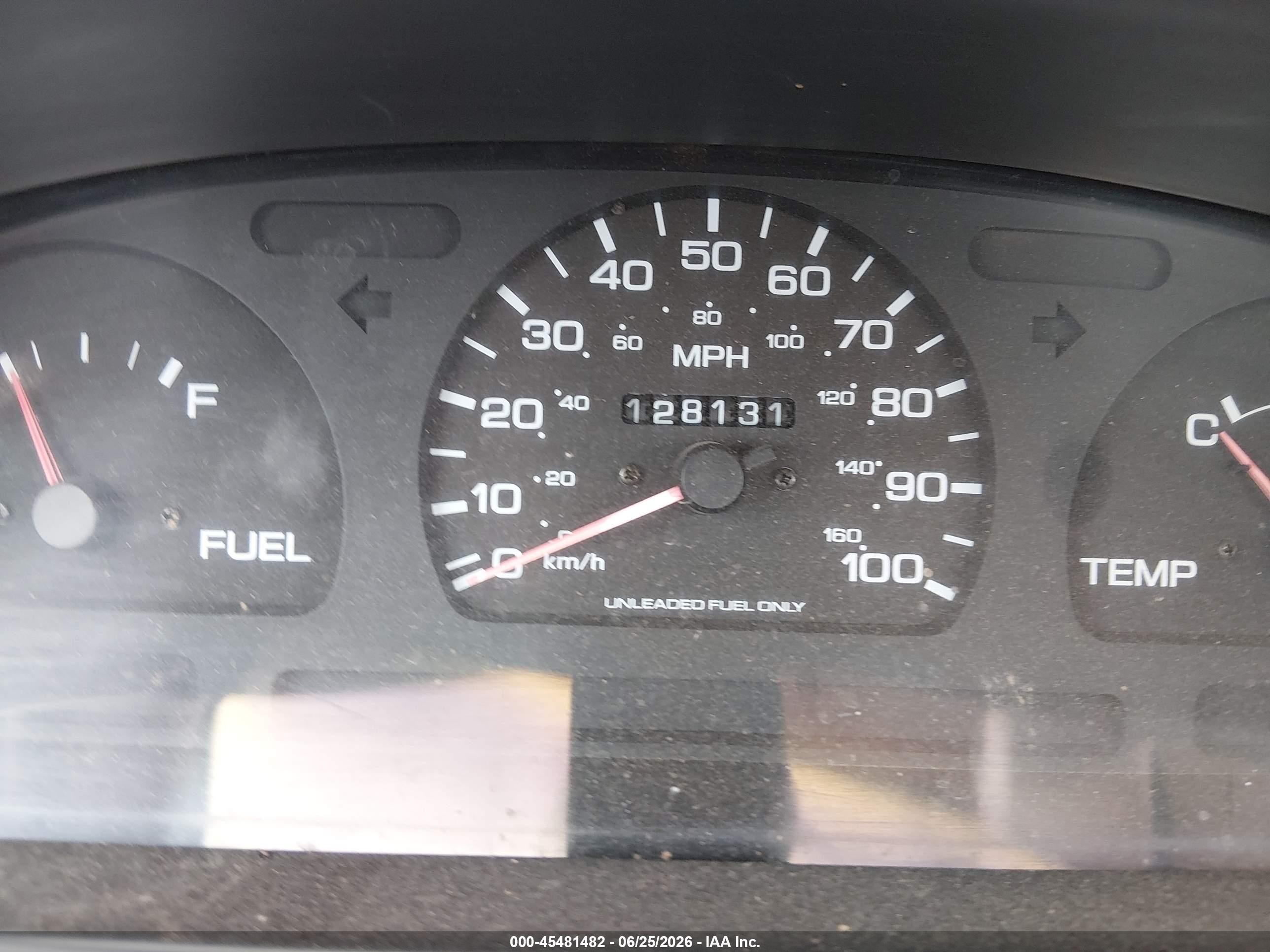 1995 Nissan Truck E/xe Red vin: 1N6SD11S6SC341226