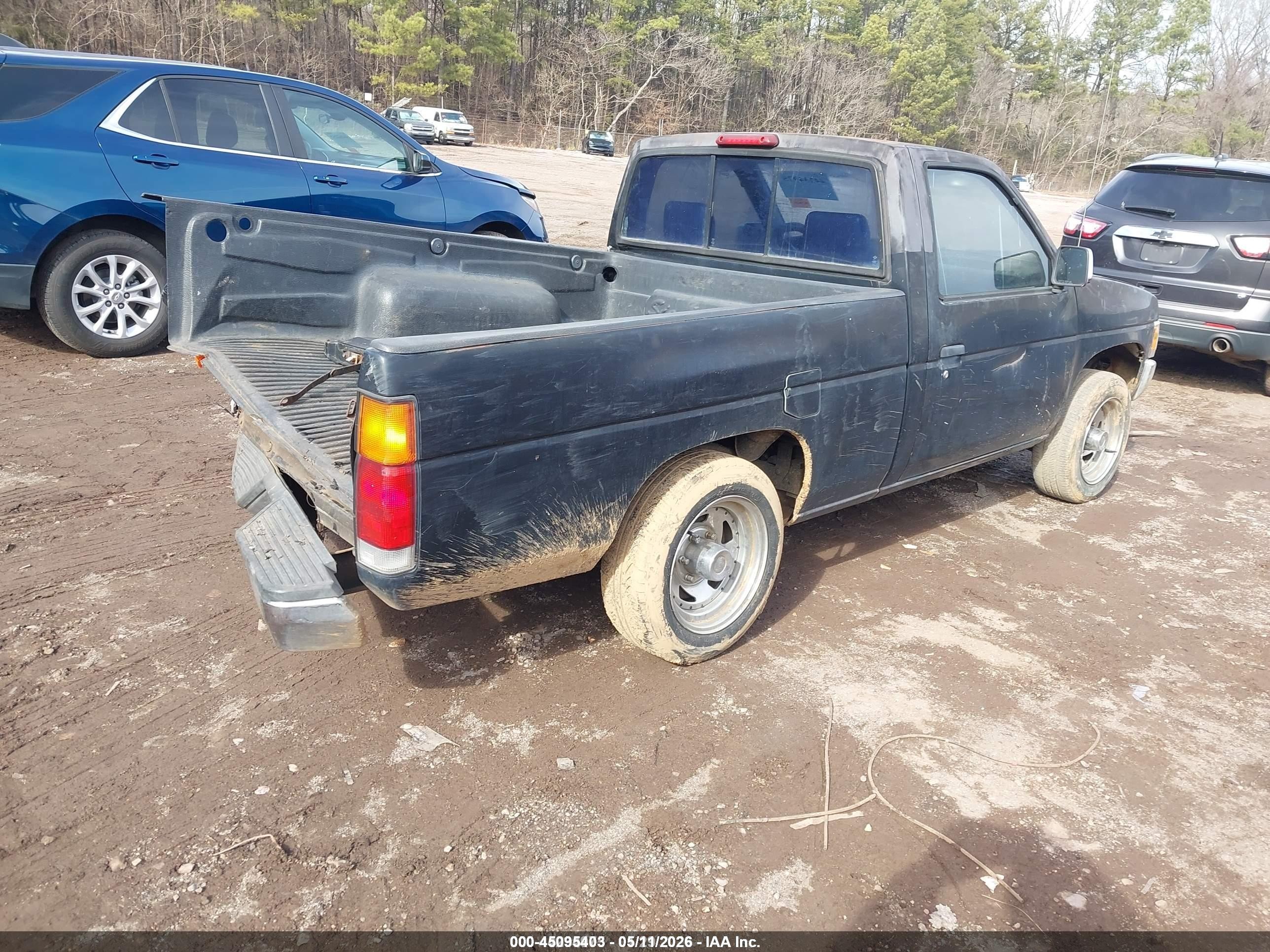 1995 Nissan Truck E/xe Black vin: 1N6SD11S6SC439799