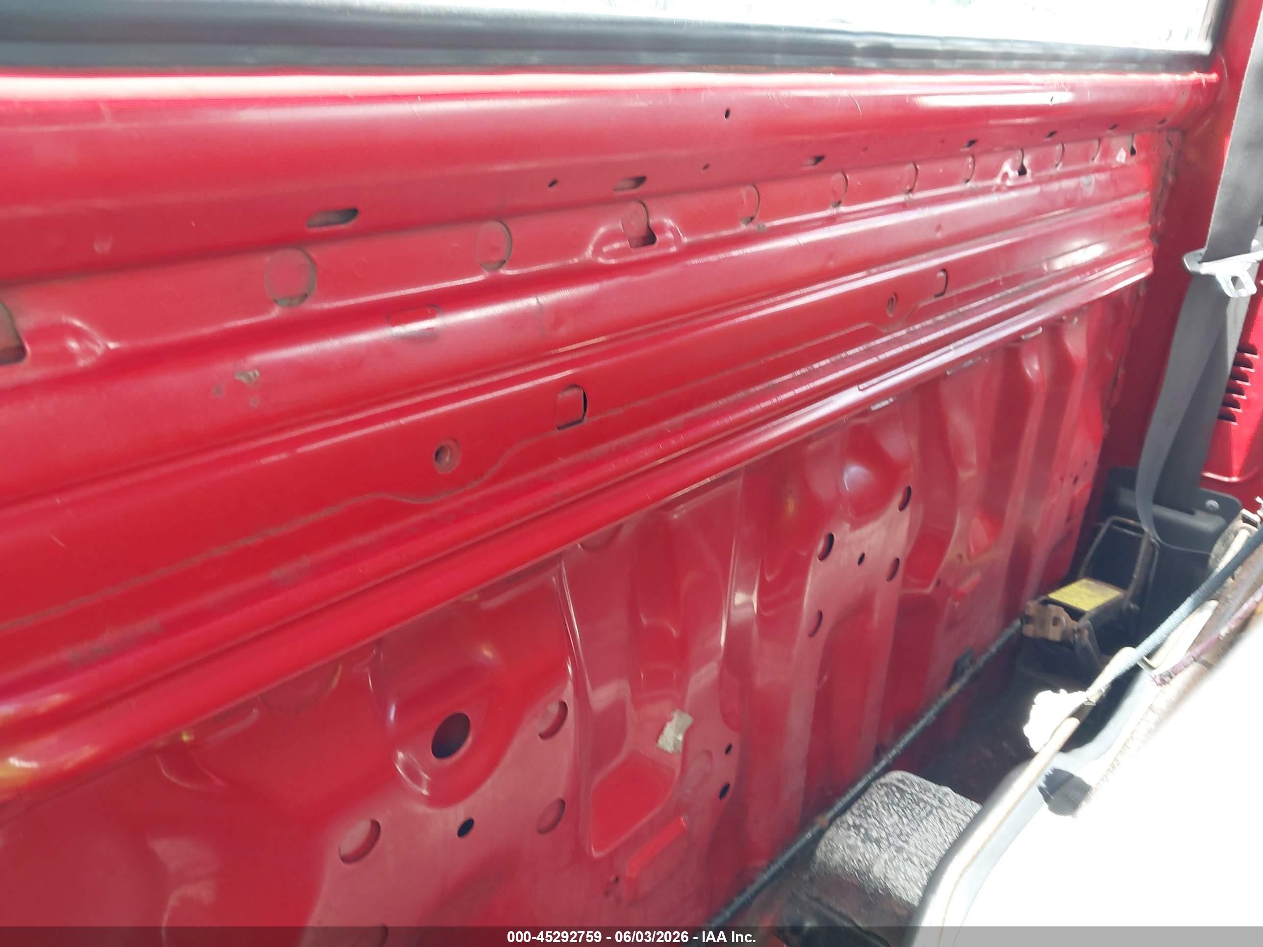 1996 Nissan Truck Xe Red vin: 1N6SD11S6TC300791