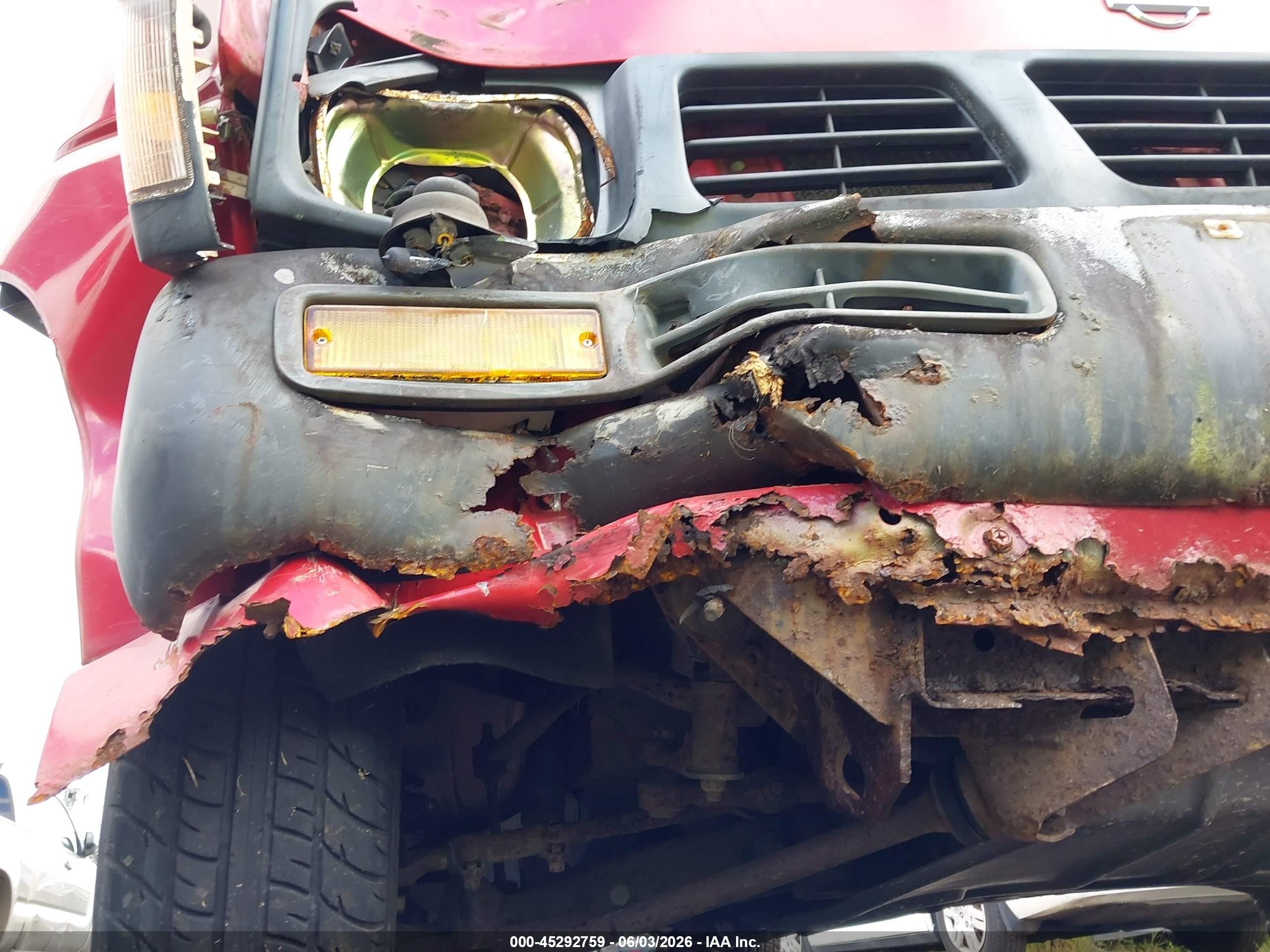 1996 Nissan Truck Xe Red vin: 1N6SD11S6TC300791