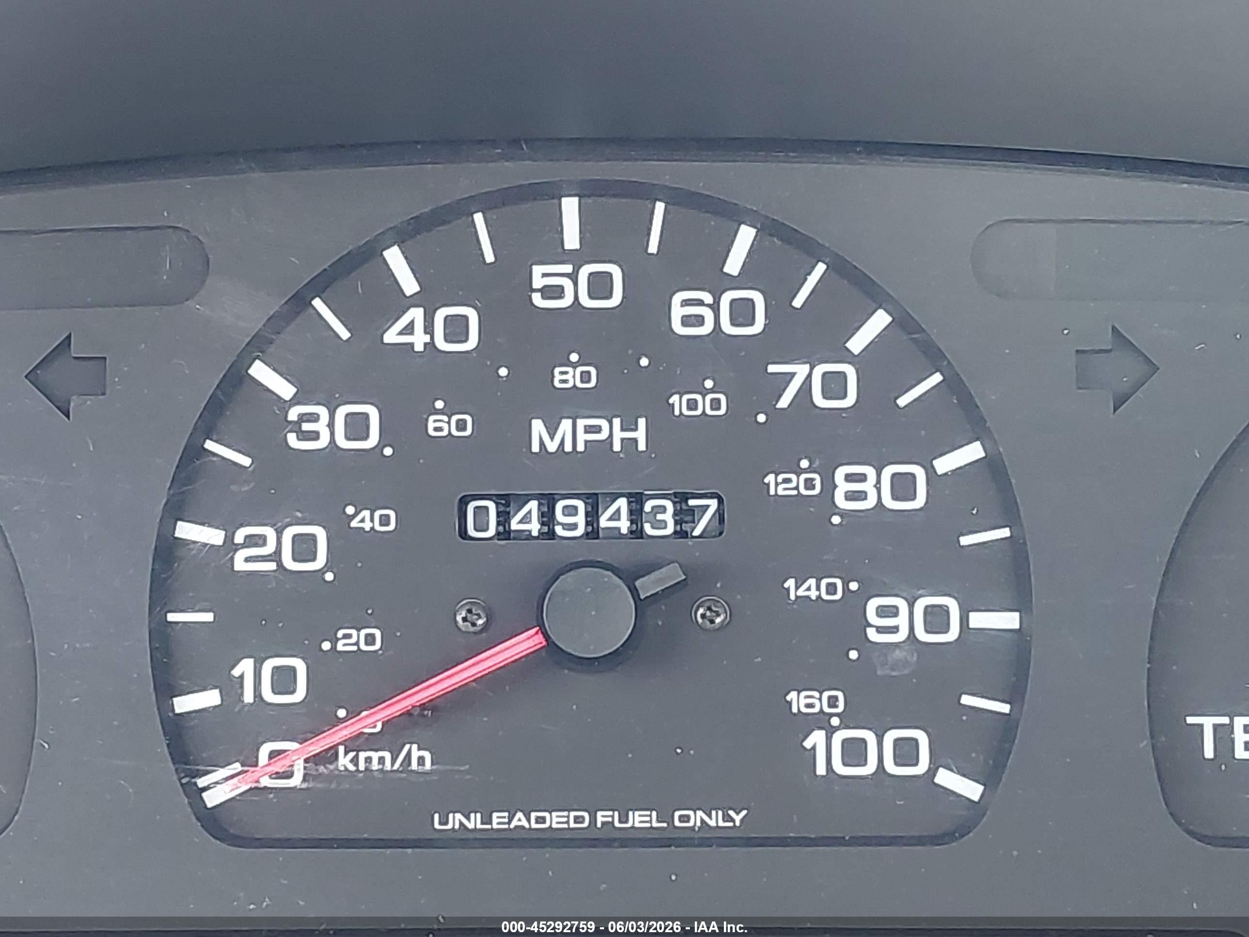 1996 Nissan Truck Xe Red vin: 1N6SD11S6TC300791