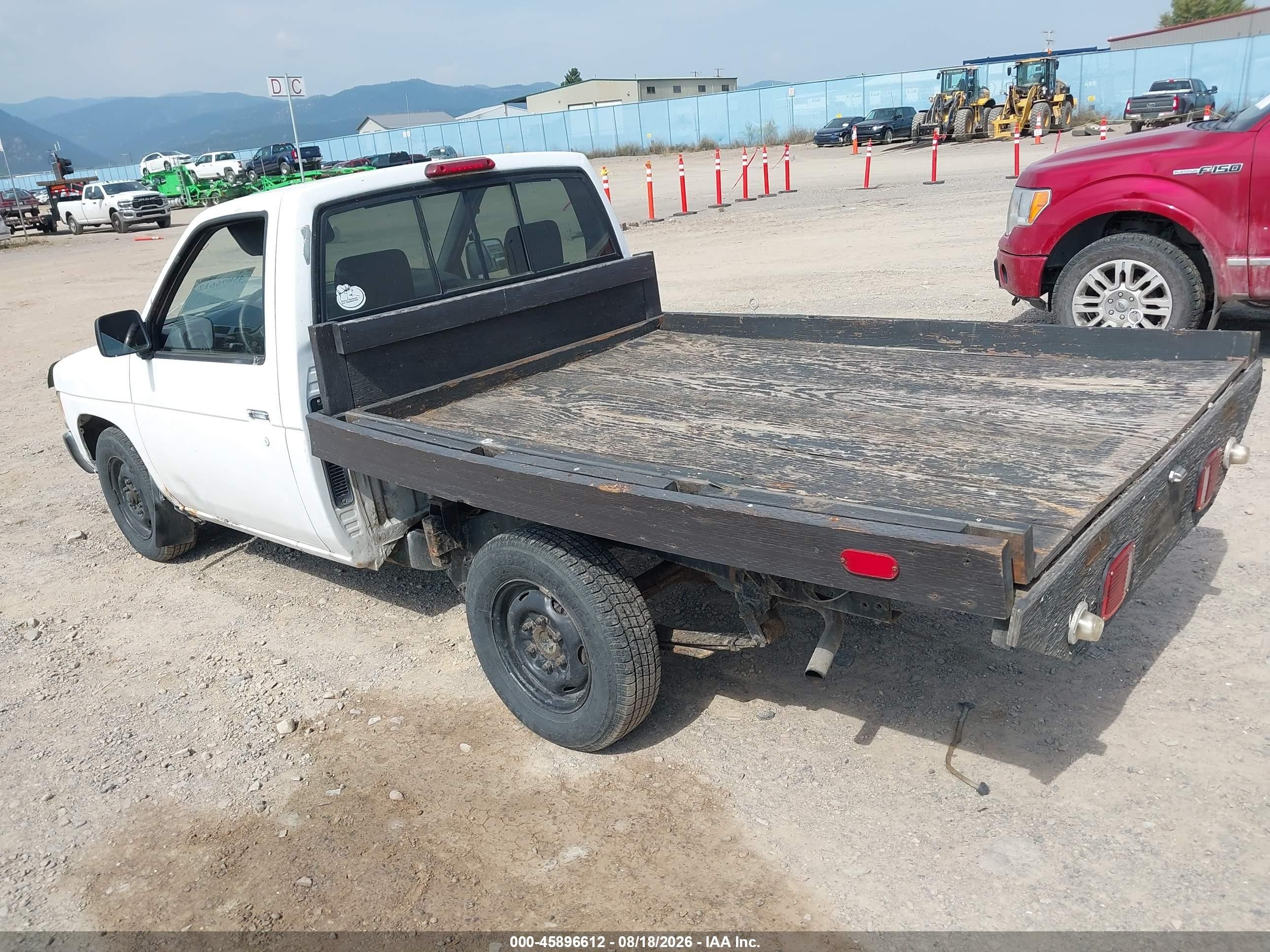 1996 Nissan Truck Xe White vin: 1N6SD11S6TC320796