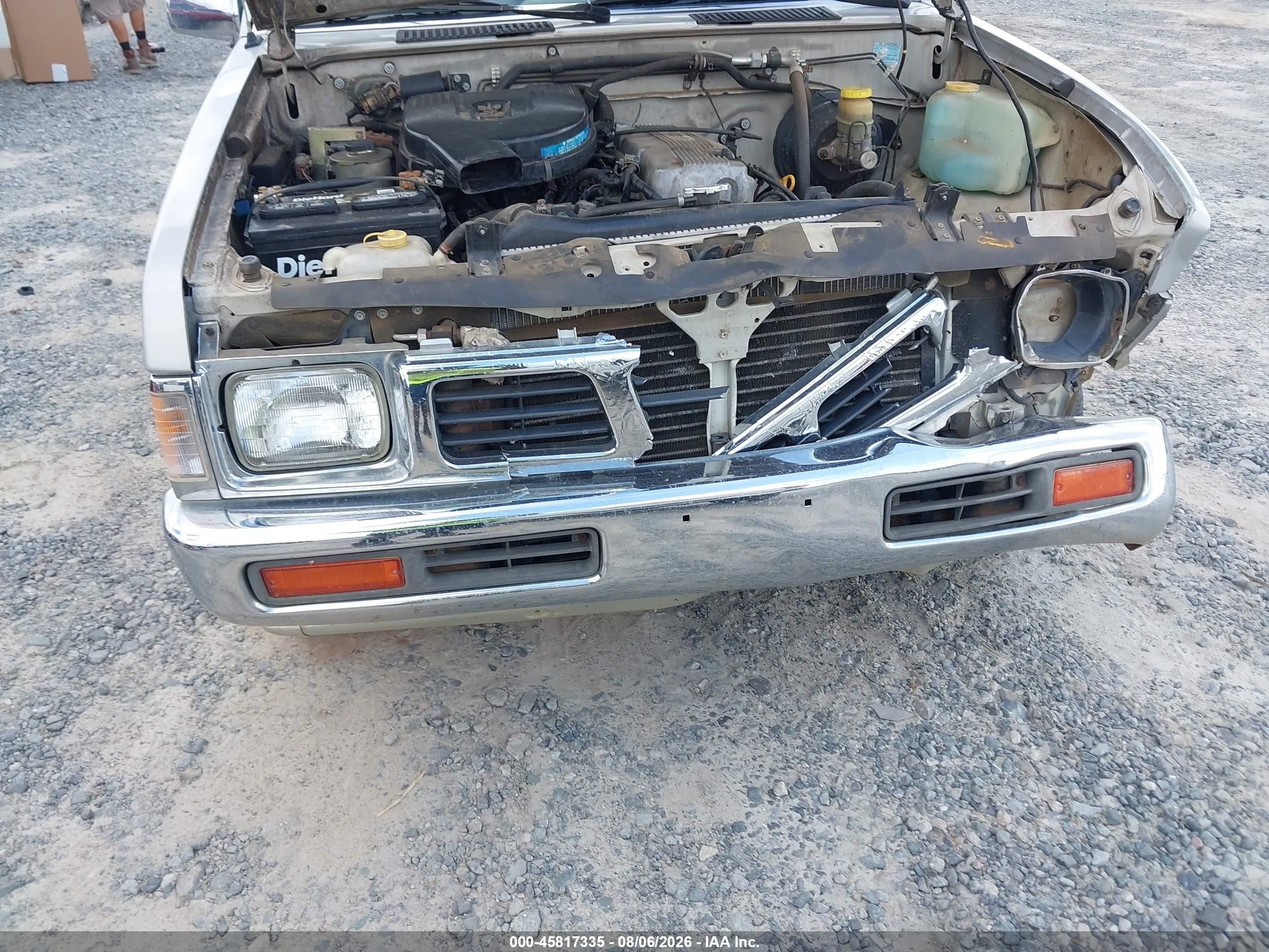 1997 Nissan 4x2 Truck Xe Silver vin: 1N6SD11S6VC425261