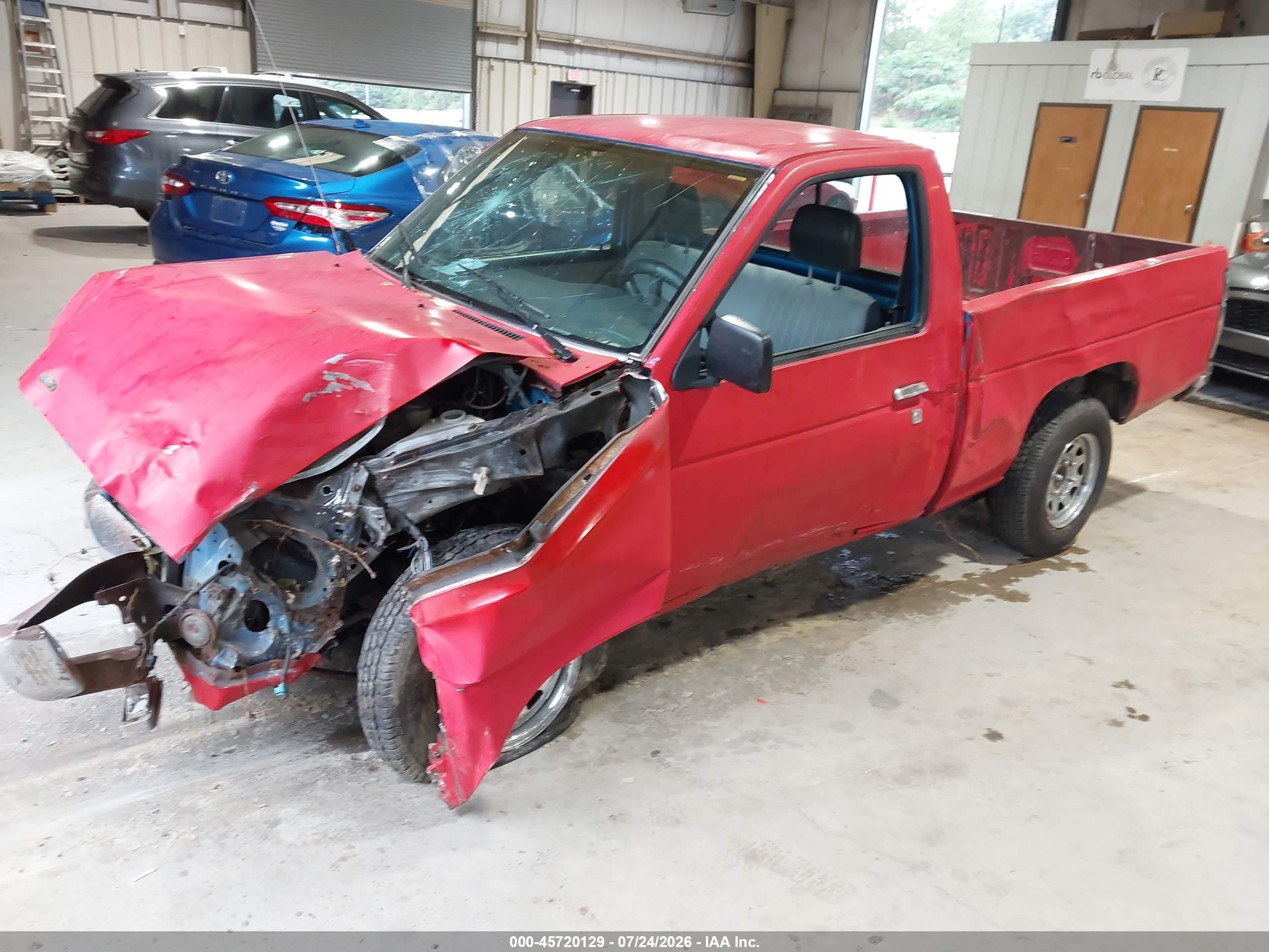 1995 Nissan Truck E/xe Red vin: 1N6SD11S7SC310065