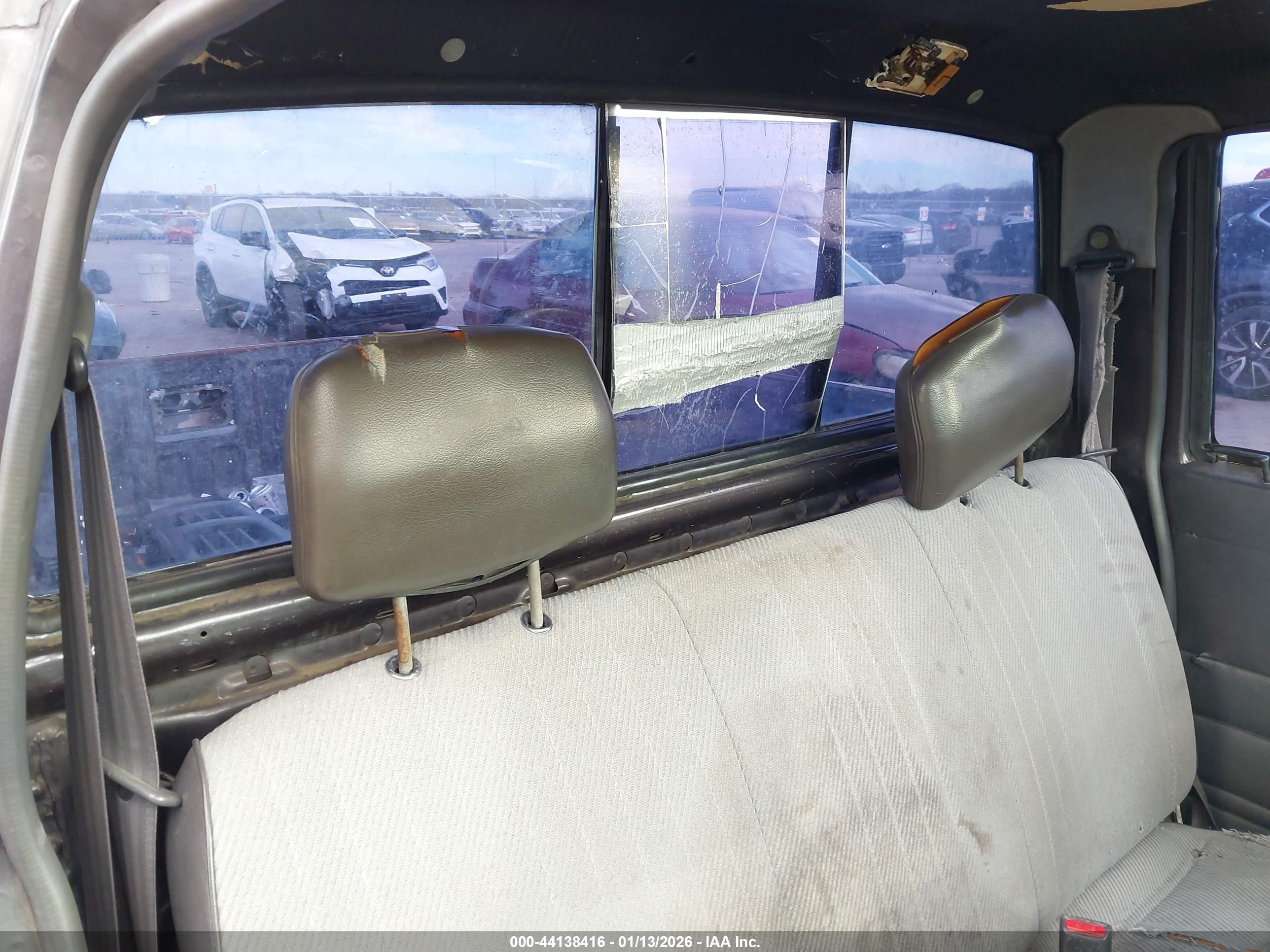 1995 Nissan Truck E/xe Gray vin: 1N6SD11S7SC401191