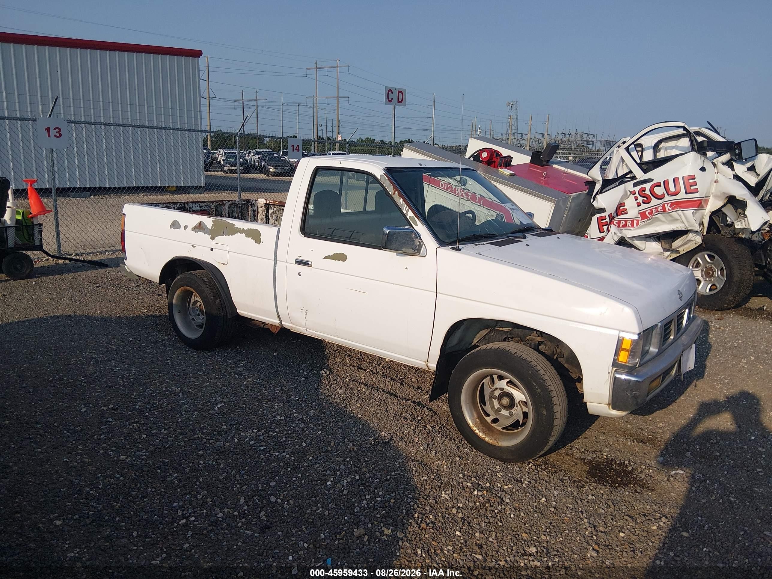 1995 Nissan Truck E/xe White vin: 1N6SD11S7SC459561