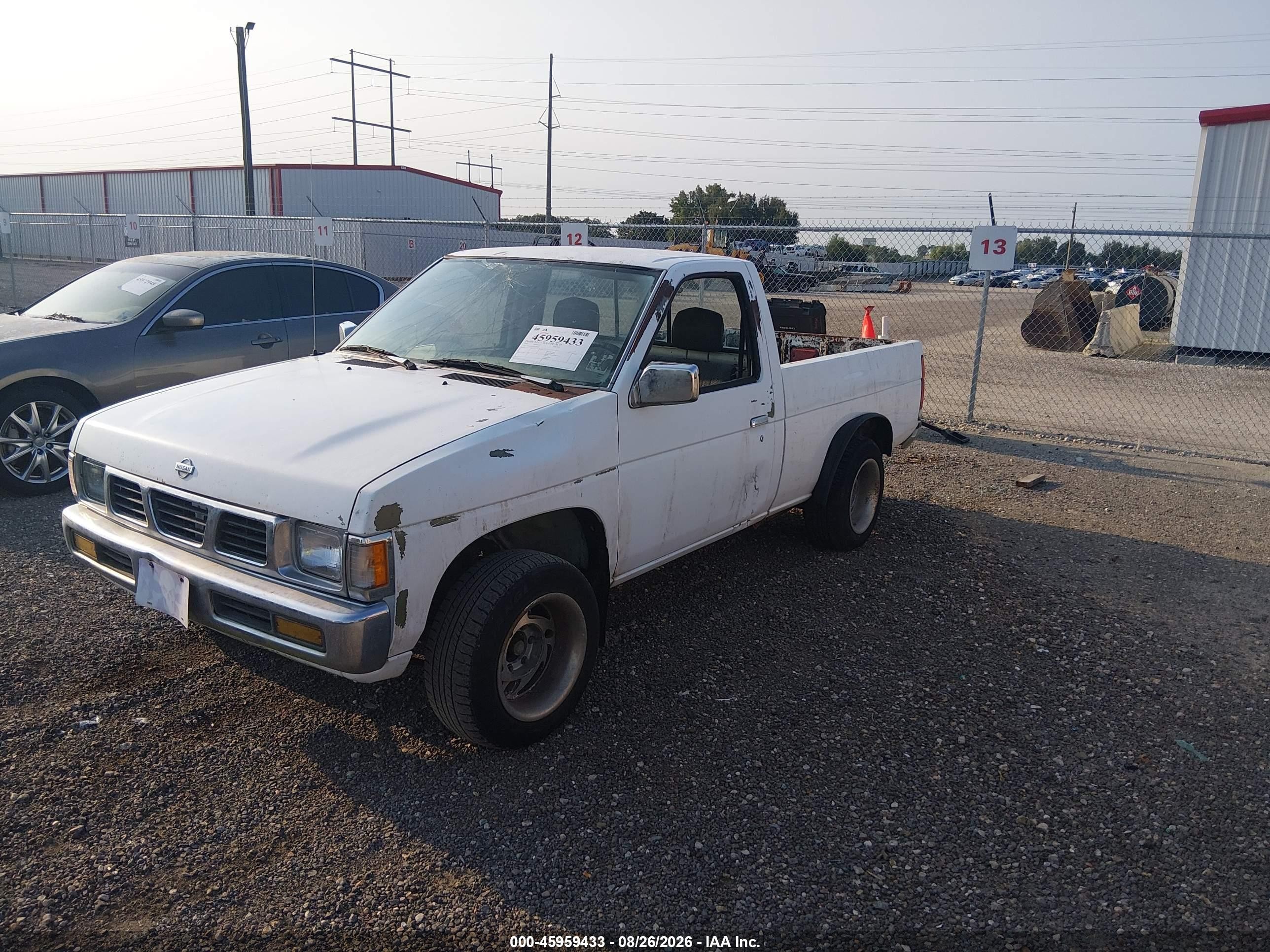 1995 Nissan Truck E/xe White vin: 1N6SD11S7SC459561